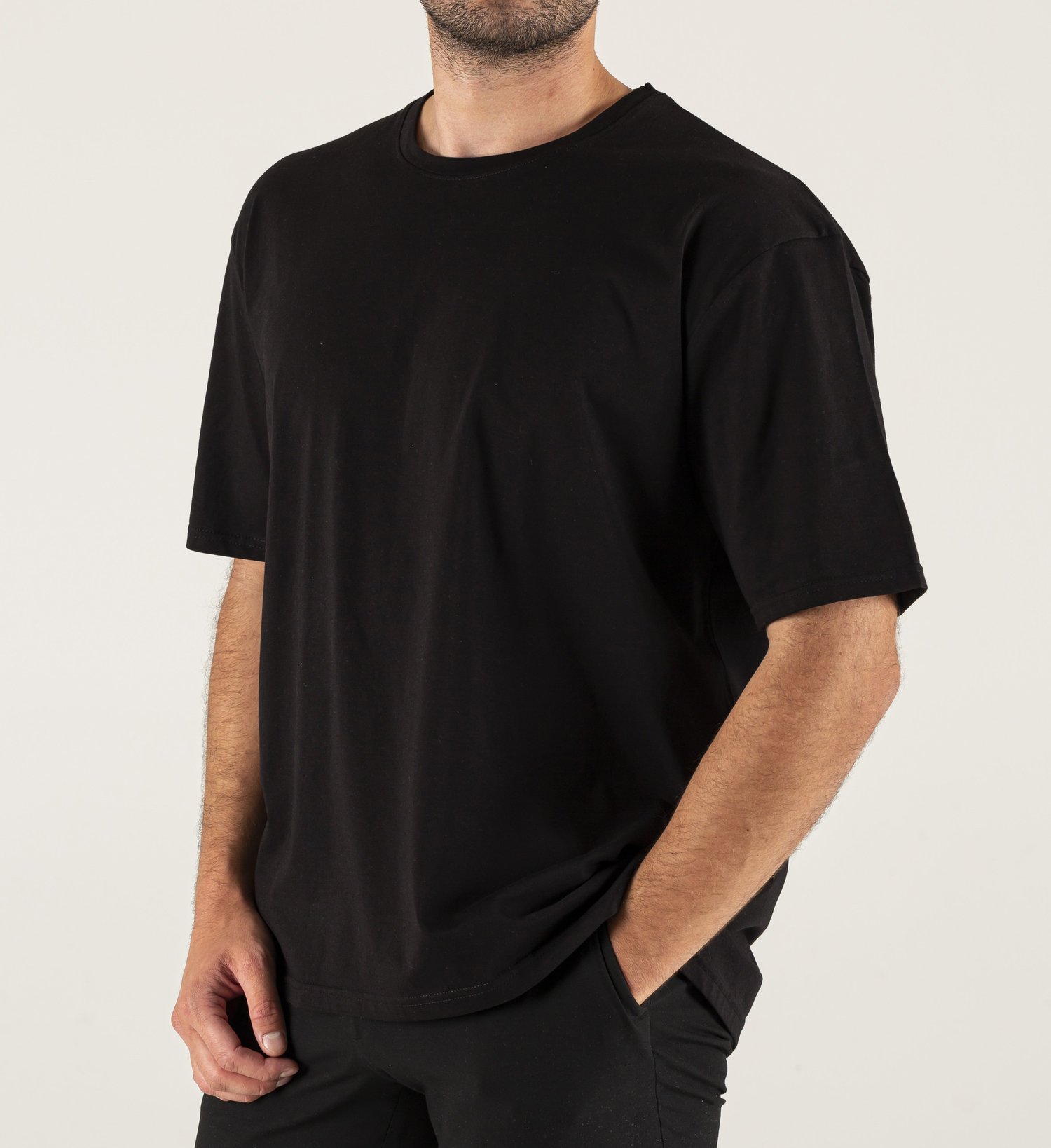 Siyah Baskılı Oversize Tişört