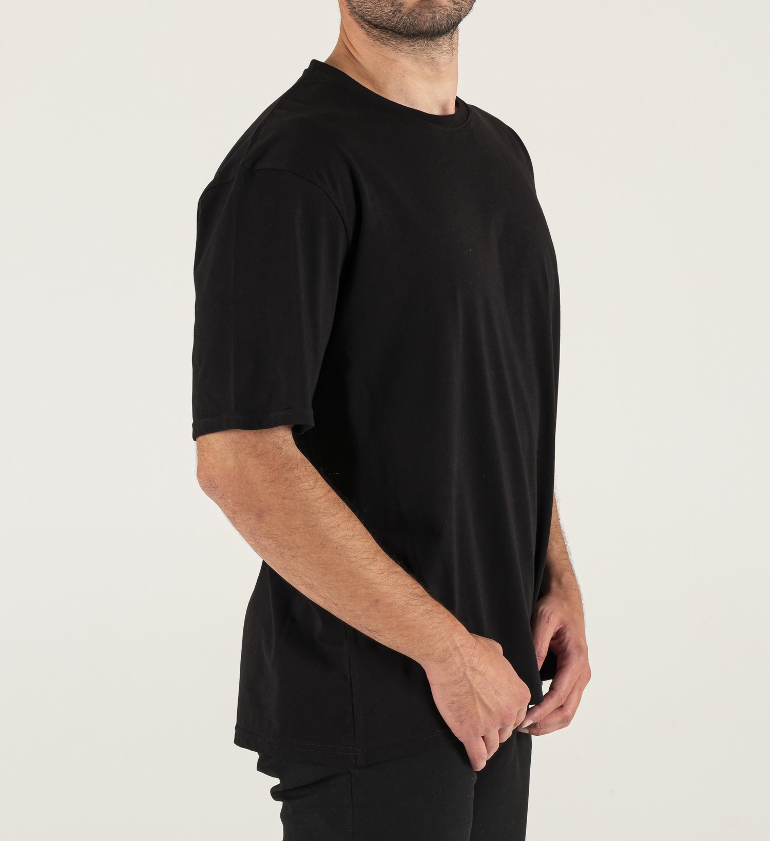 Siyah Baskılı Oversize Tişört