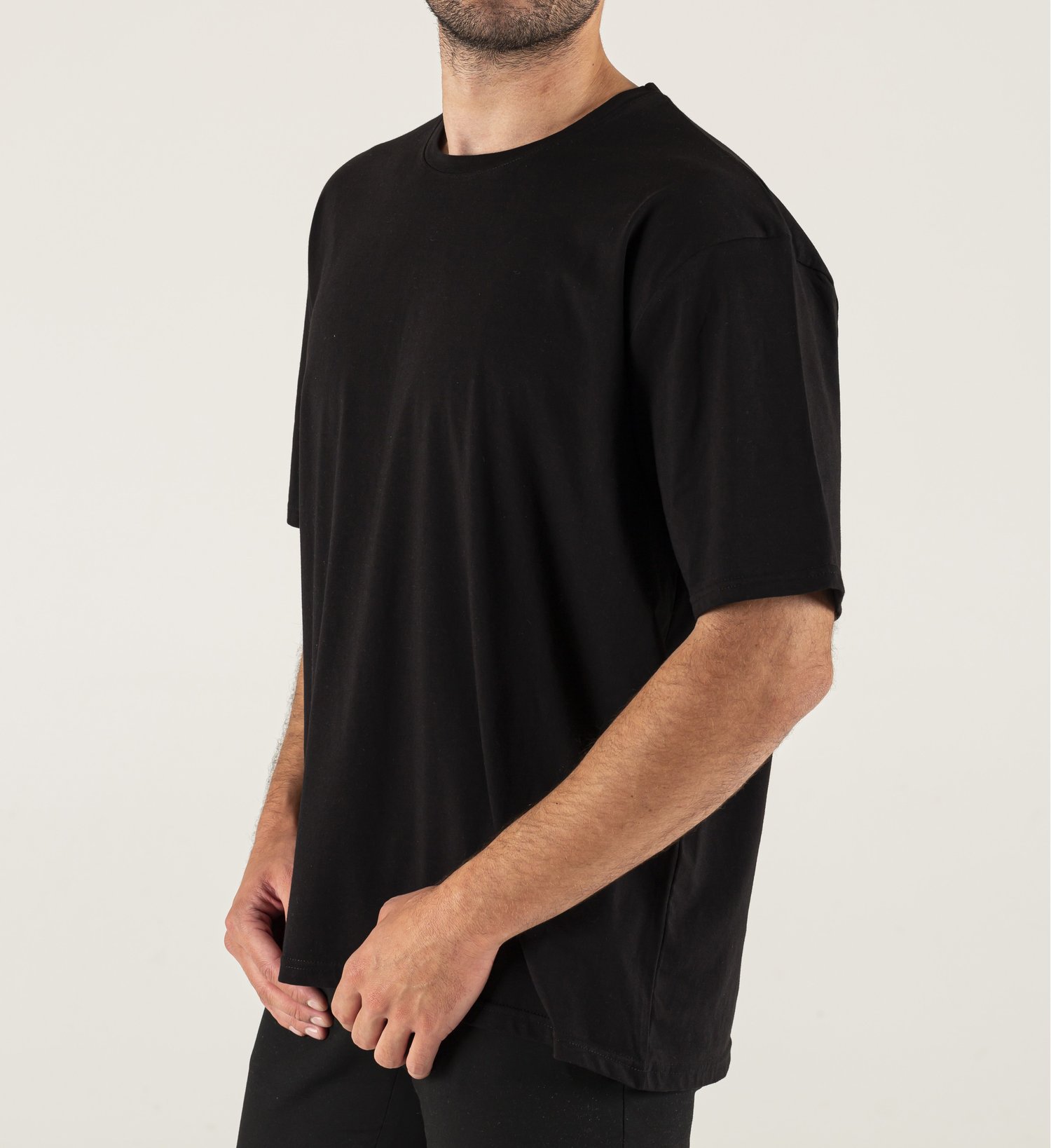 Siyah Baskılı Oversize Tişört
