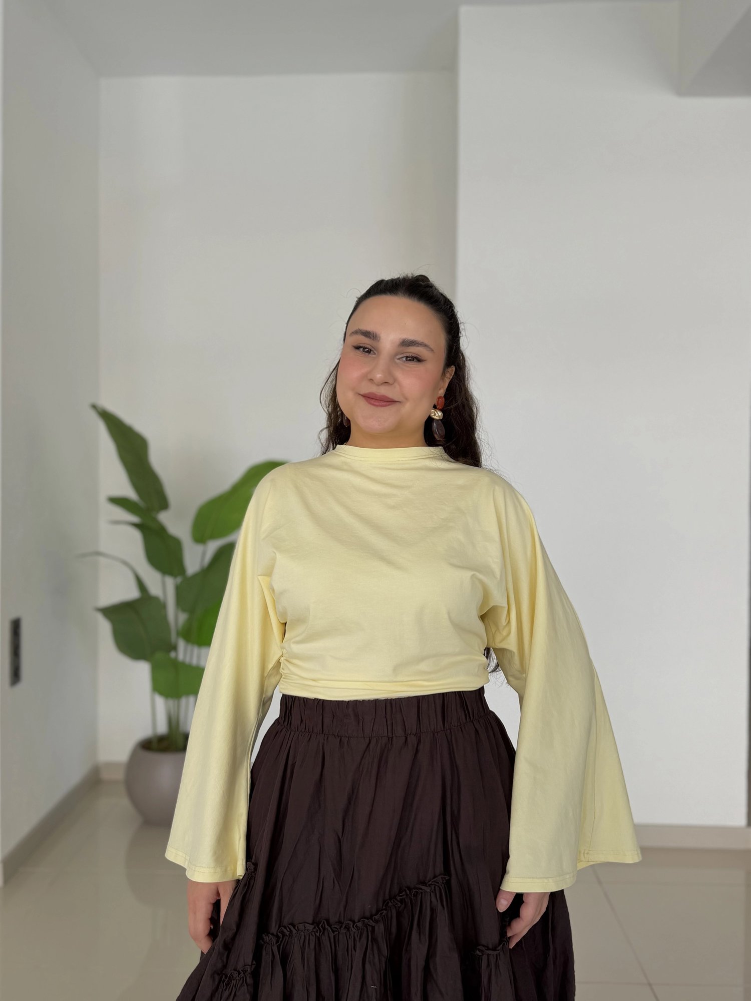 DRAPELİ YARASA KOLLU PAMUKLU BLUZ - SARI