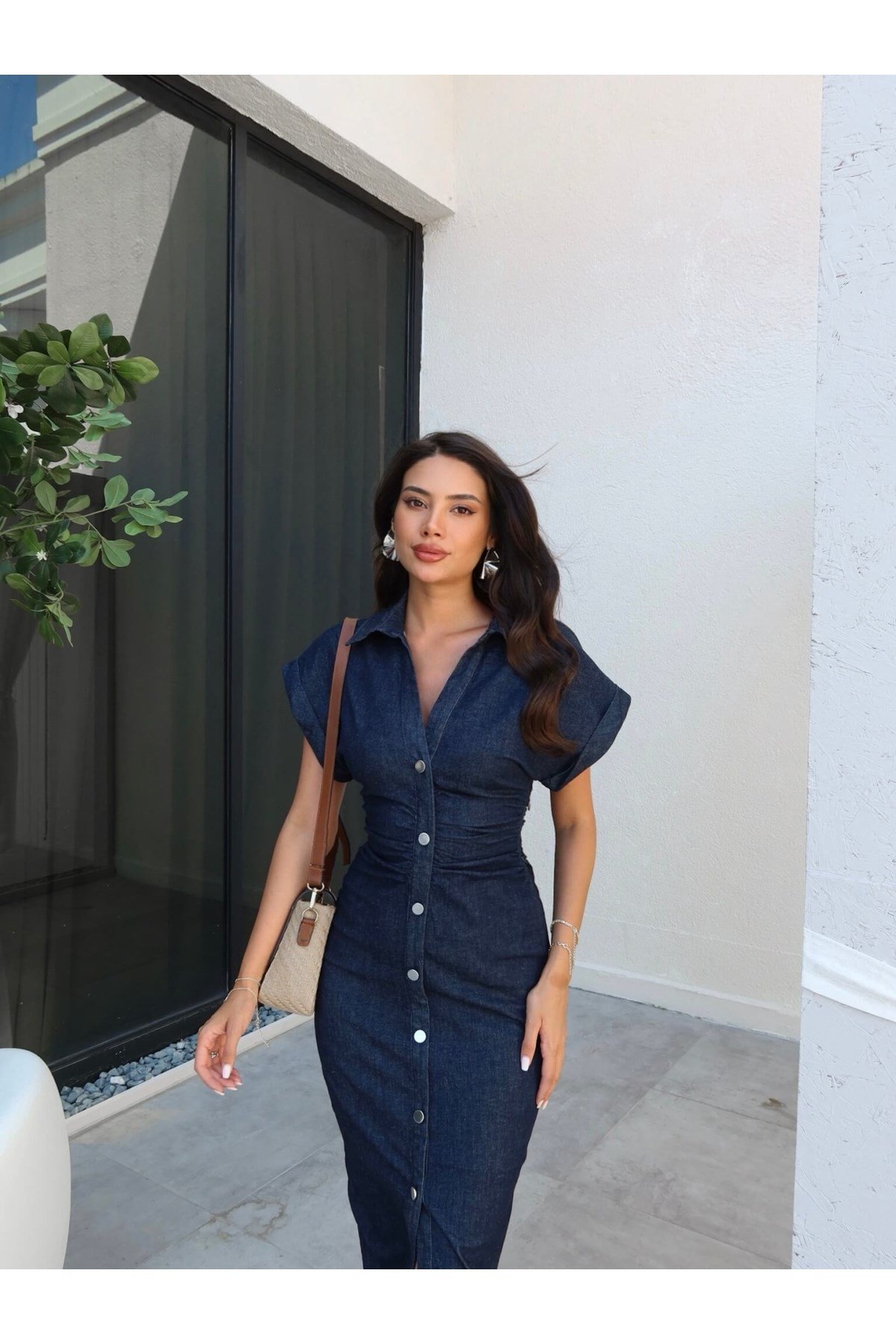 Beli Büzgülü Uzun Denim Elbise