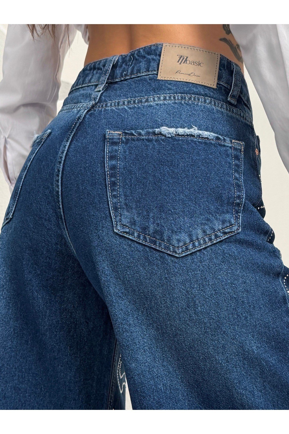Desenli Taşlı Jean Pantolon