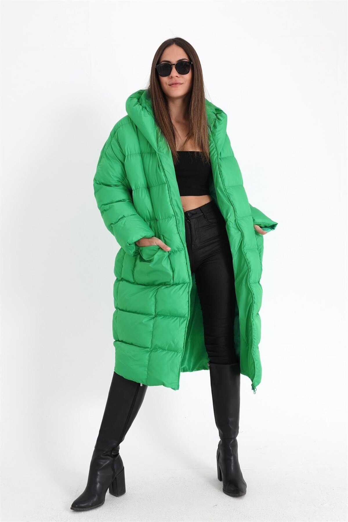 Kadın Açık Yeşil Kapüşonlu Şişme Uzun Oversize Mont