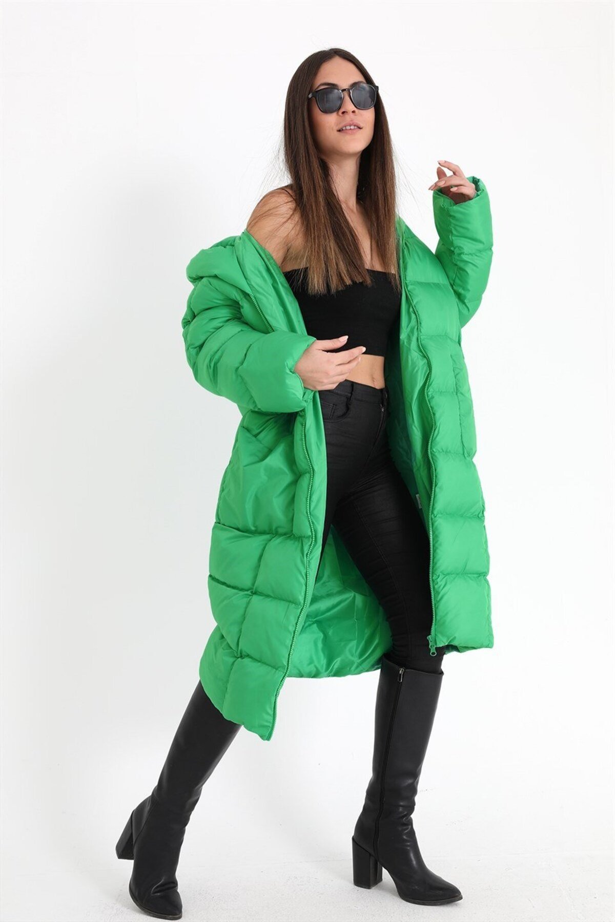 Kadın Açık Yeşil Kapüşonlu Şişme Uzun Oversize Mont