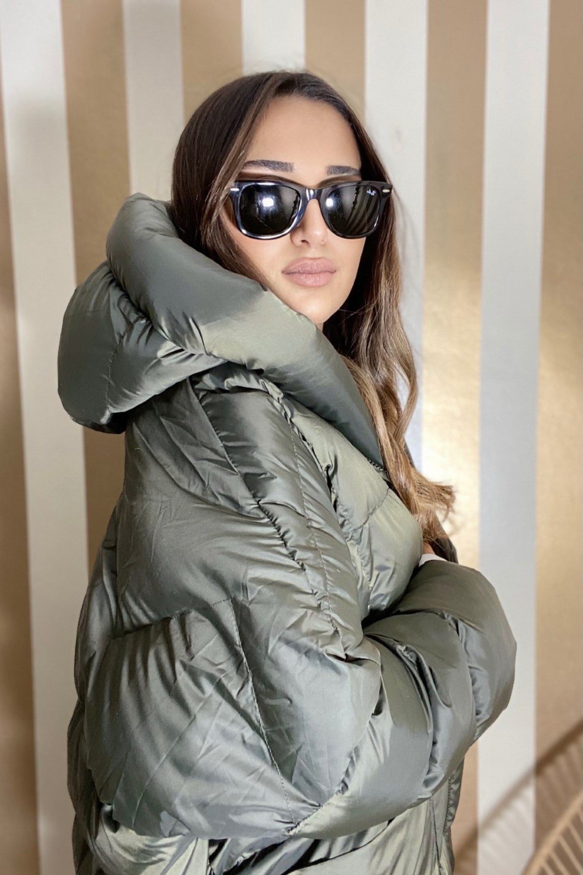 Kadın Haki Kapüşonlu Şişme Uzun Oversize Mont