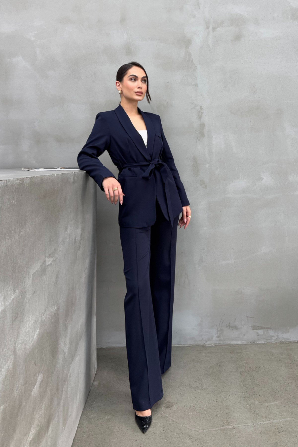 Kadın İkili Kuşaklı Blazer Ceket Pantolon Takım Koyu Lacivert