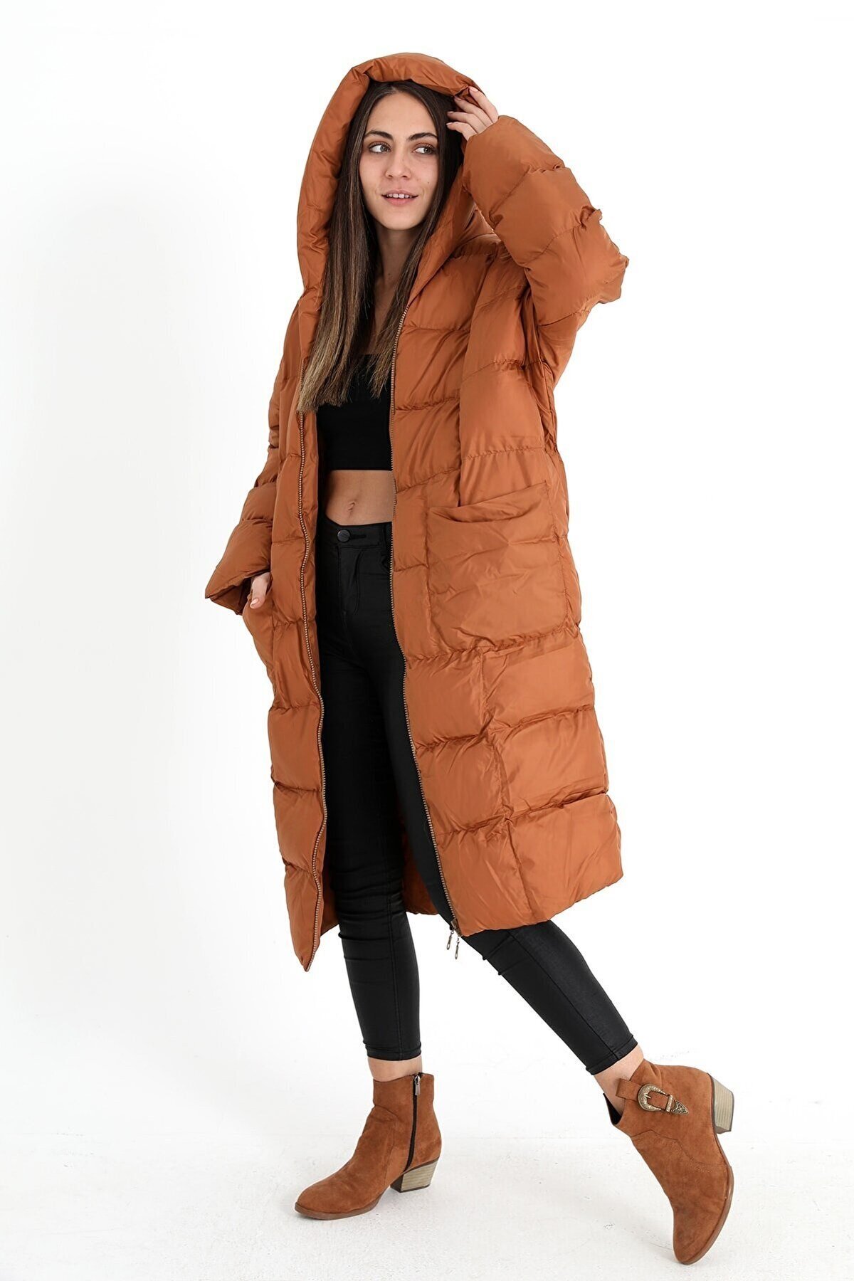 Kadın Kahve Renk Kapüşonlu Şişme Uzun Oversize Mont