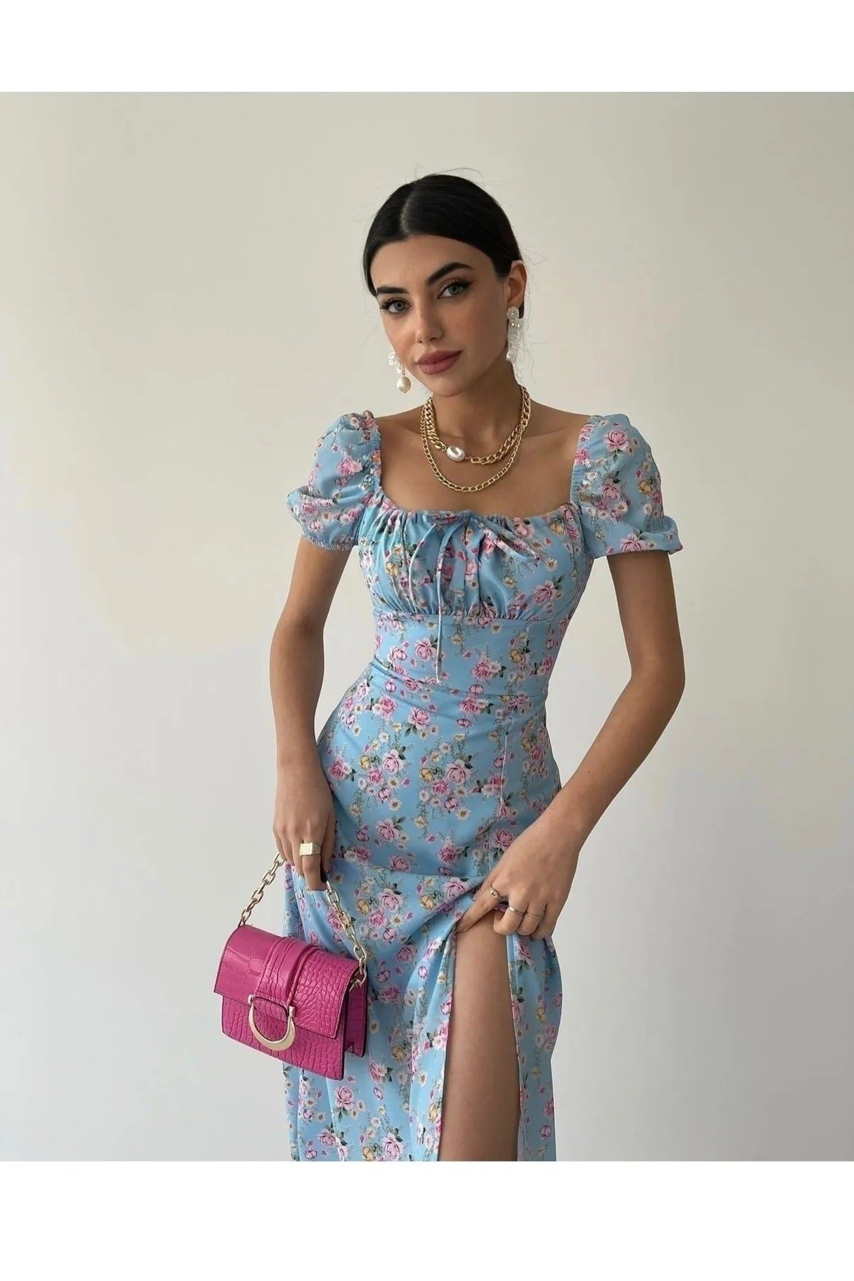 Kadın Mavi Pembe Çiçekli Midi Boy Yırtmaçlı Elbise
