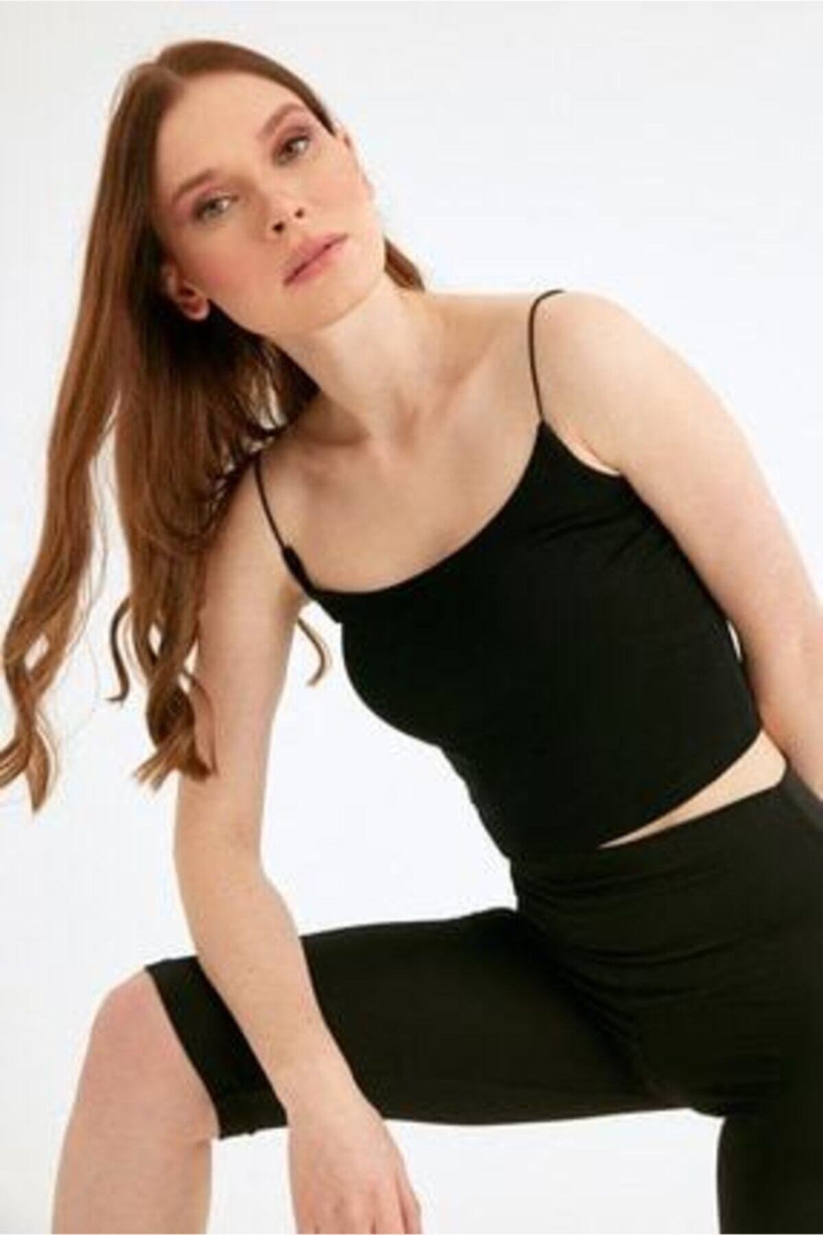 Kadın Siyah Beyaz Basic Ip Askılı Crop Top 2'li Set