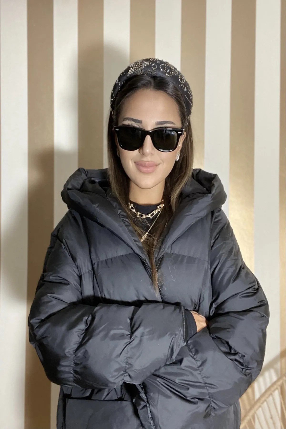 Kadın Siyah Kapüşonlu Şişme Uzun Oversize Mont