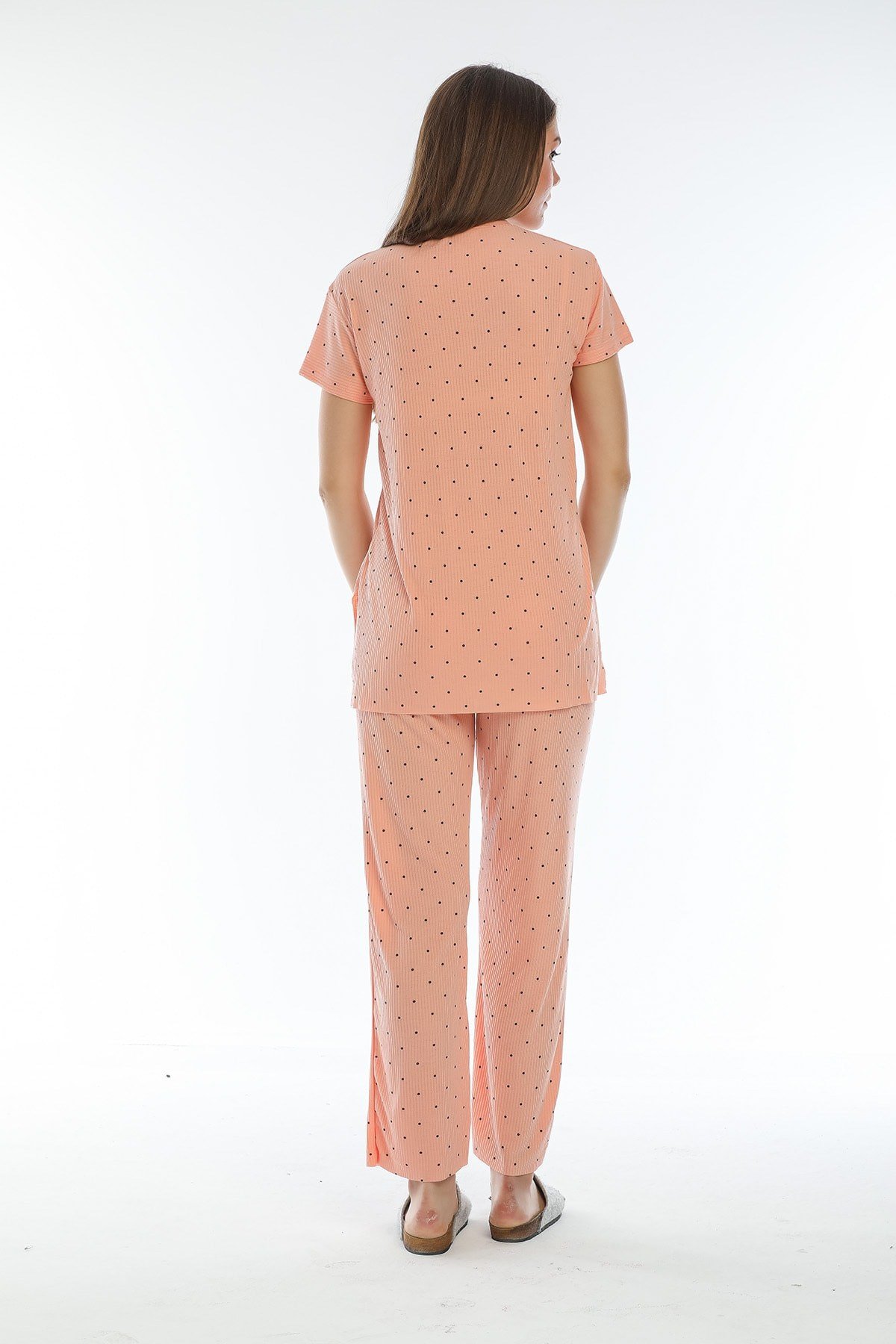 Kadın Somon Puantiyeli Pijama Takımı