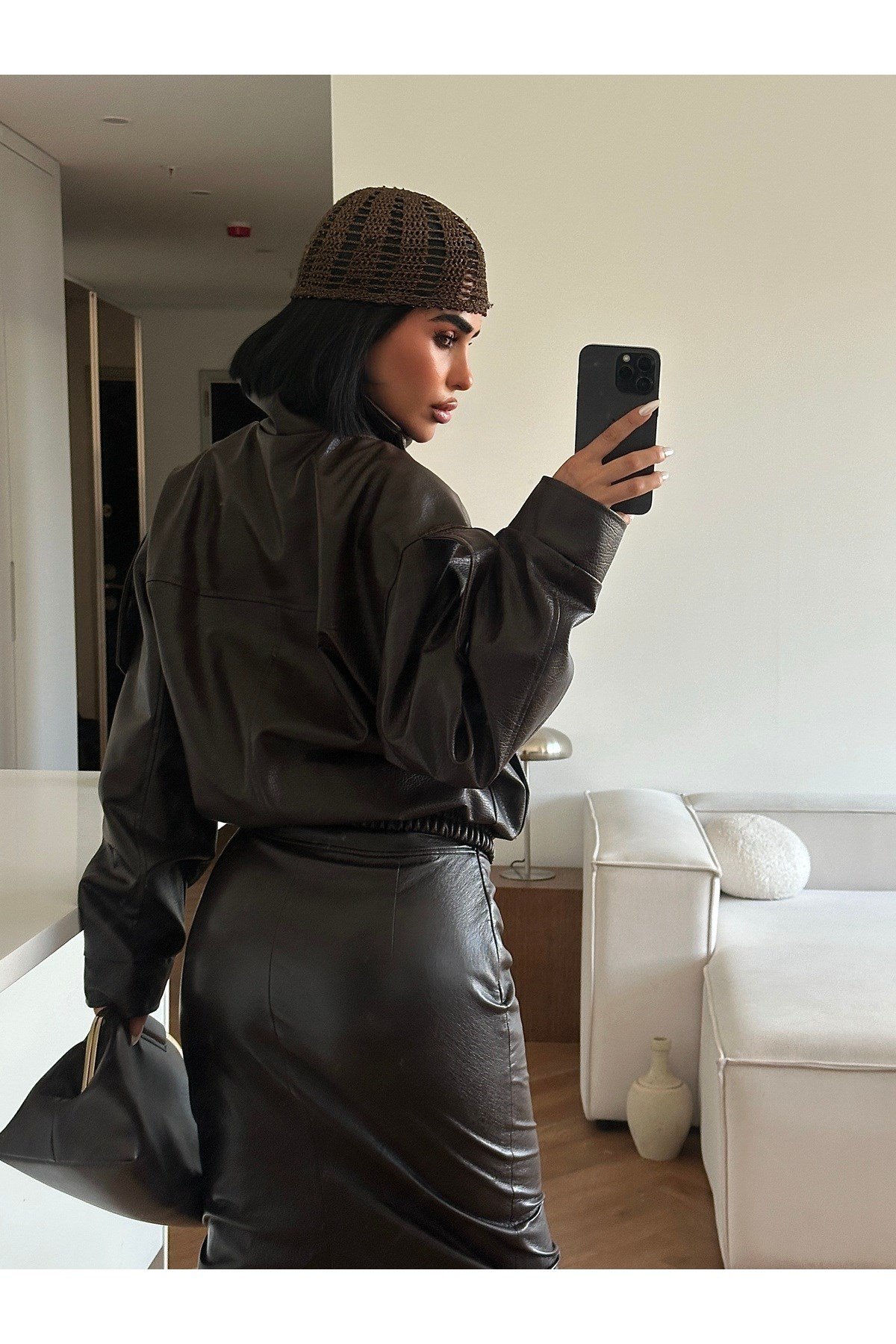 Kadın Viral Model Dik Yaka Fermuarlı Deri Ceket