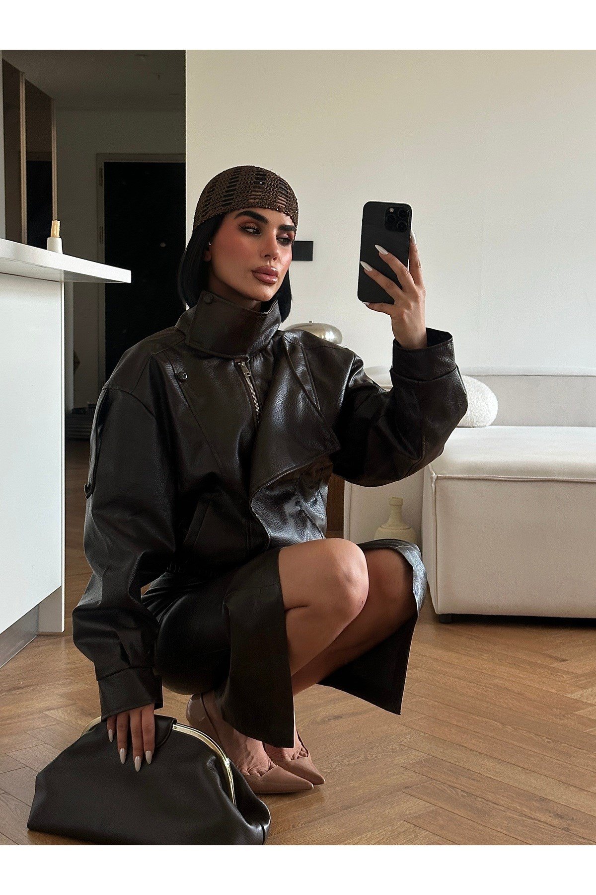 Kadın Viral Model Dik Yaka Fermuarlı Deri Ceket