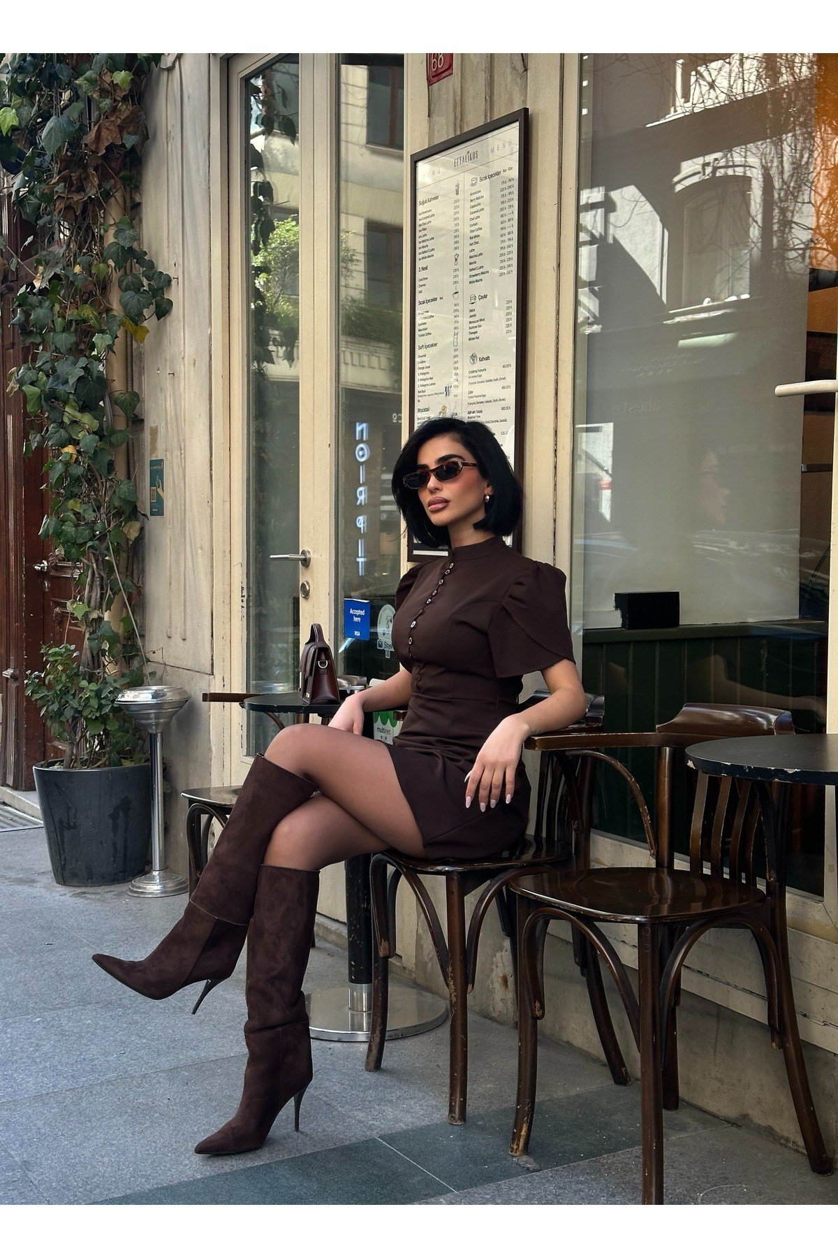Kadın Viral Yeni Sezon Düğme Detaylı Elbise