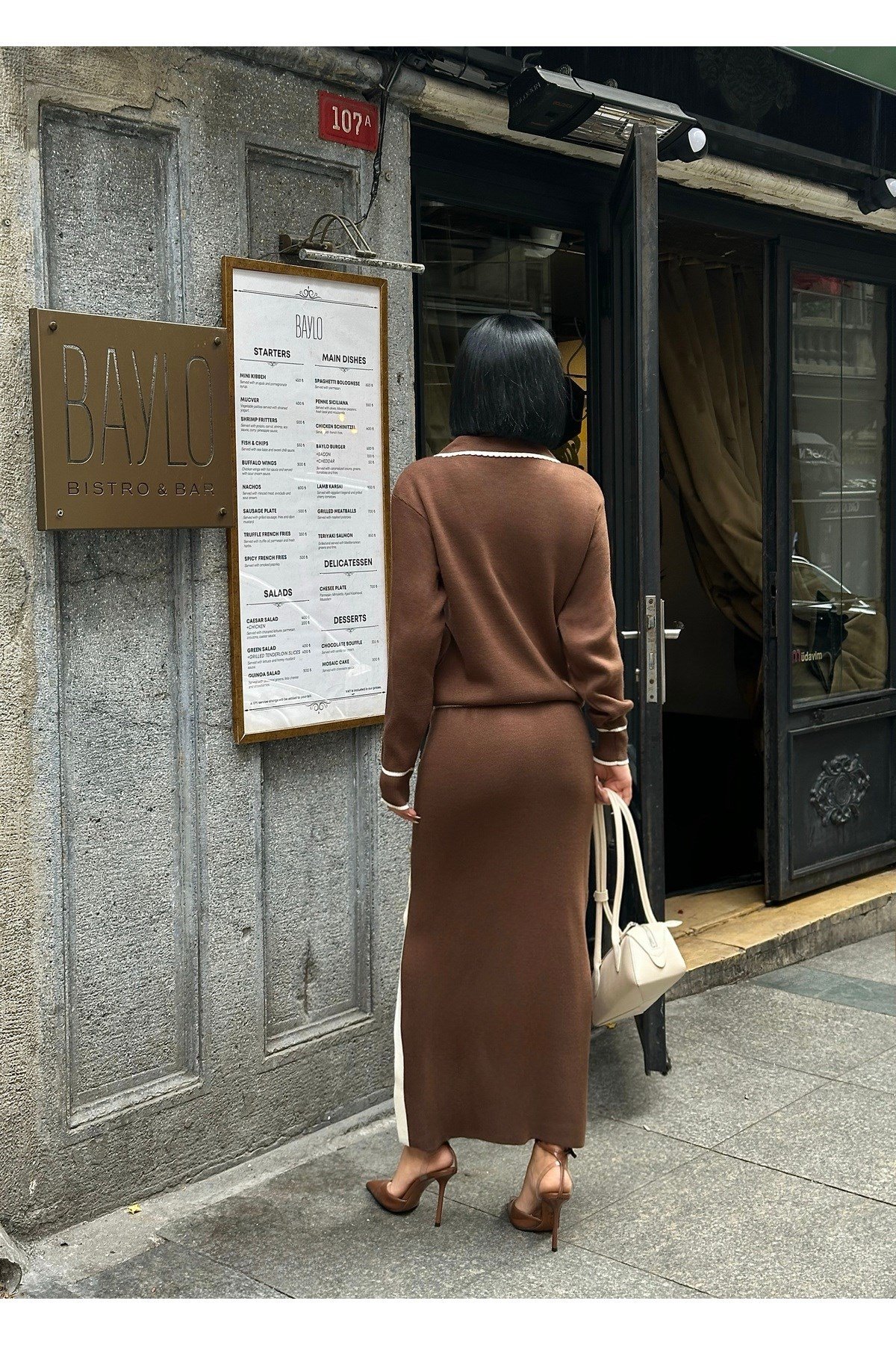 KALP Detaylı Alt Üst Triko Etekli Takım