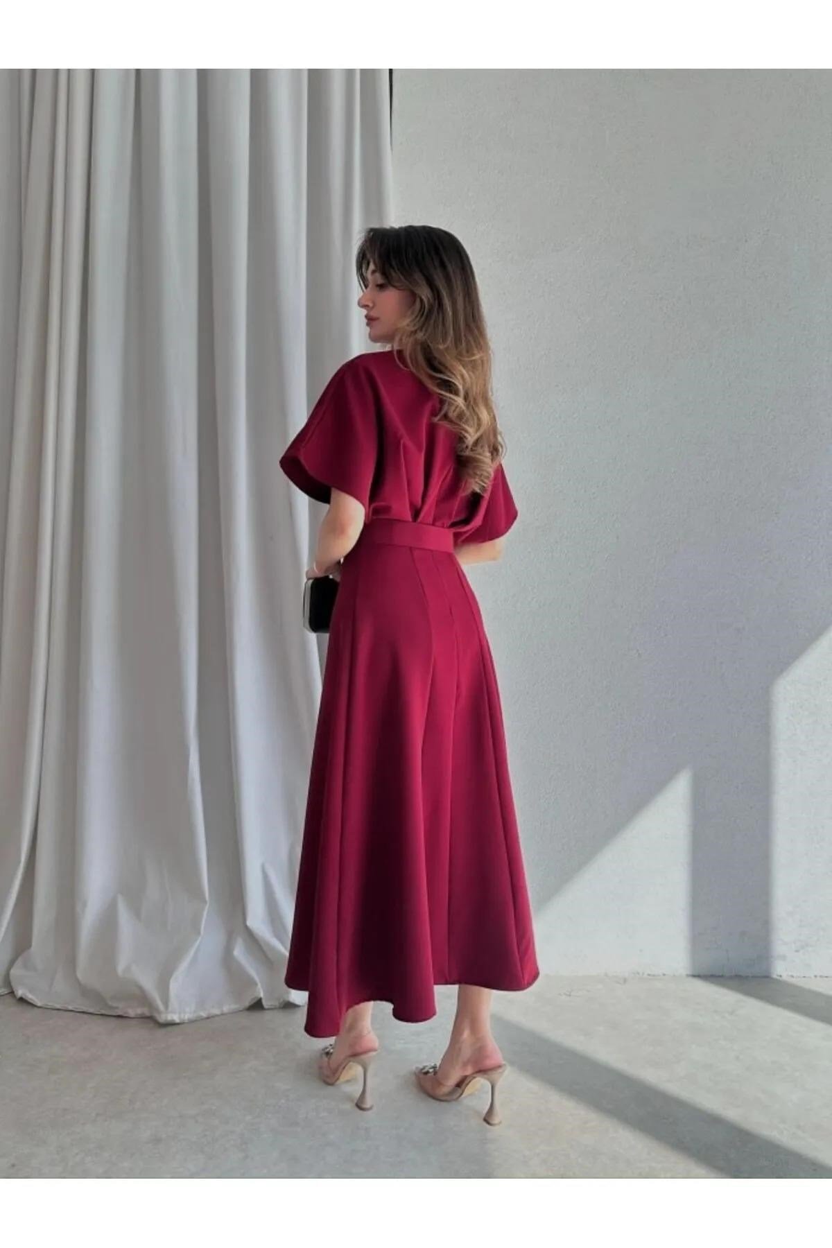 Kemerli Yırtmaçlı Kadın Bordo Elbise Midi 583292