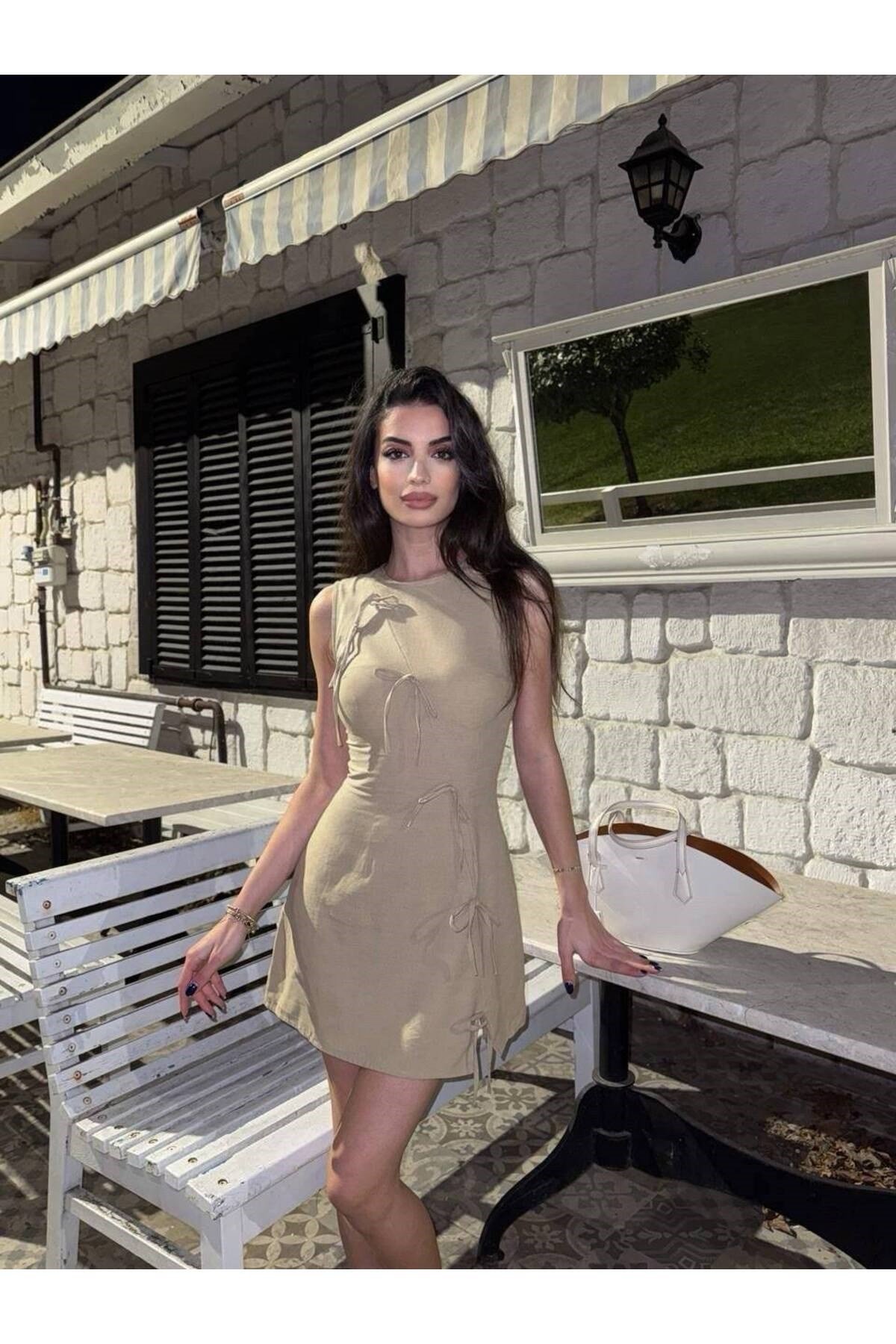 Ön Fiyonk Bağlama Detaylı Elbise