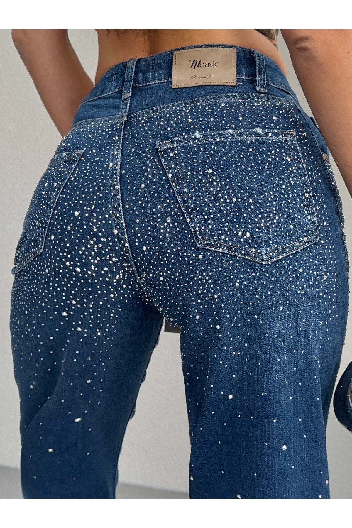 Taş Detaylı Jean Kot Pantolon