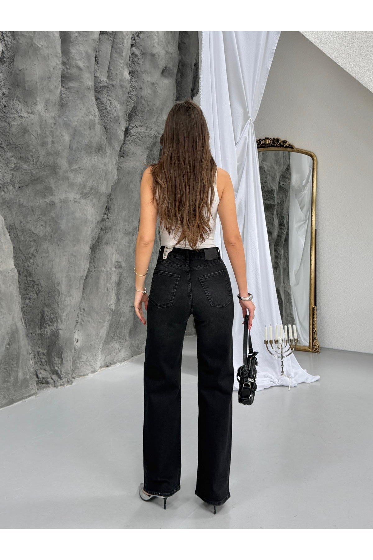 Taş Detaylı Jean Kot Pantolon