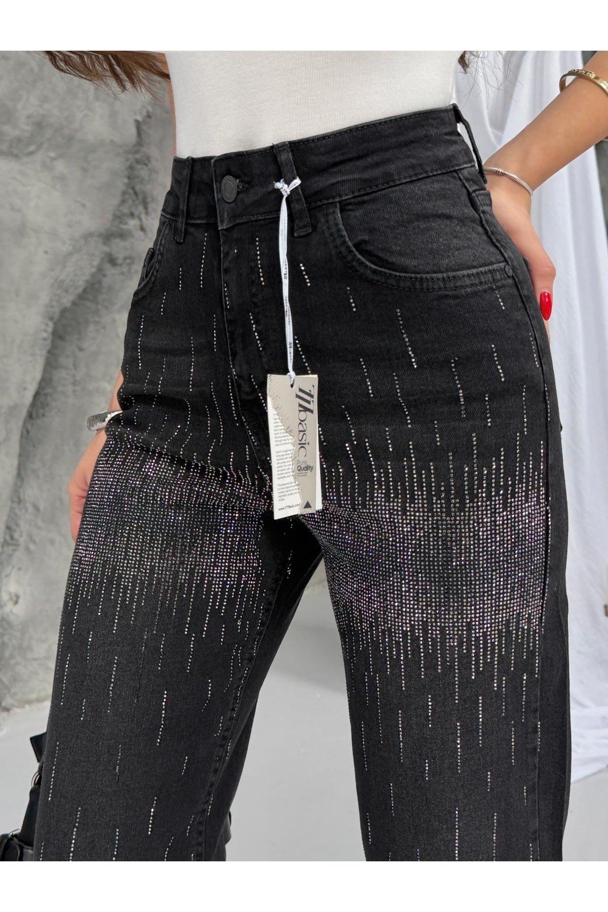 Taş Detaylı Jean Kot Pantolon