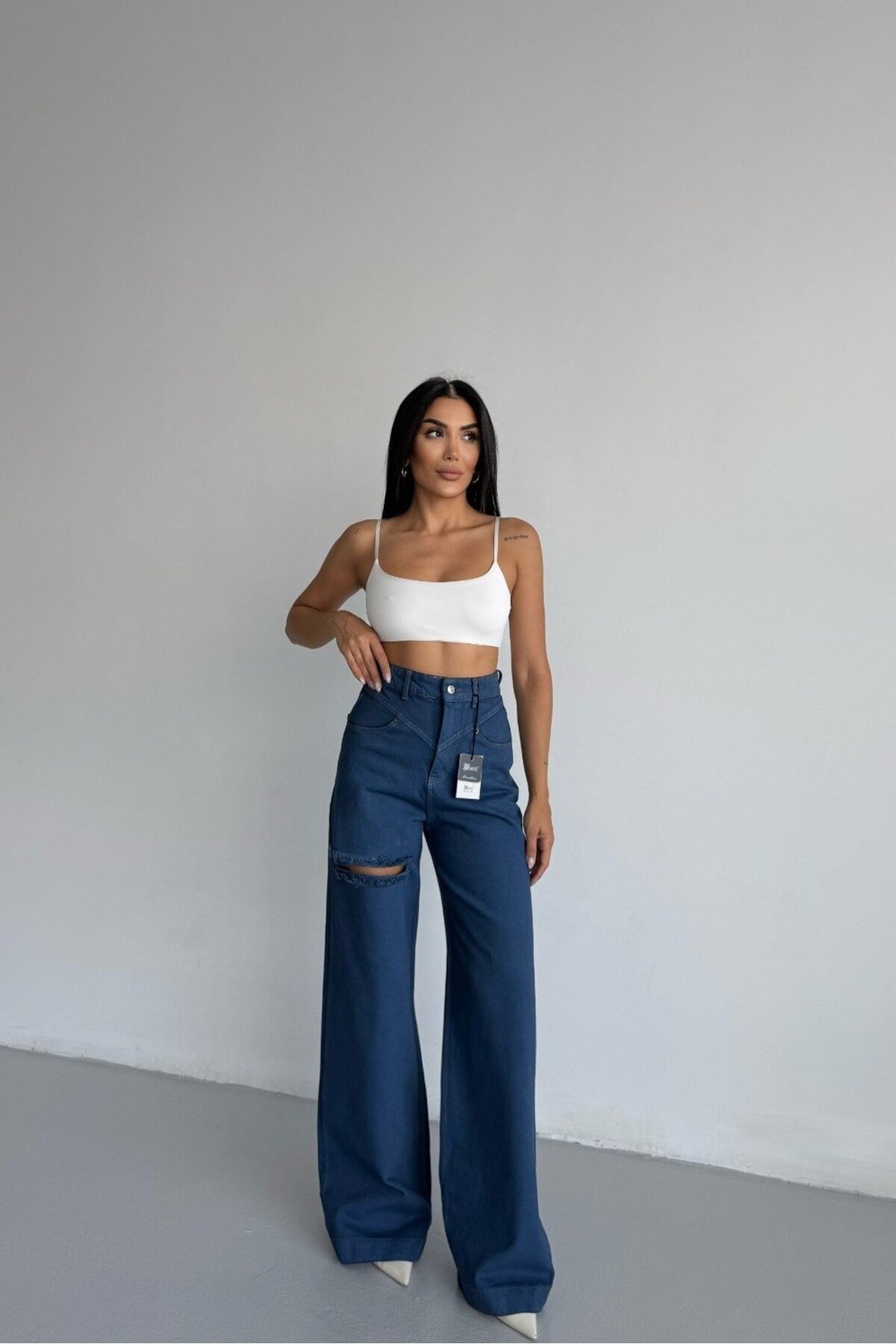 Yüksek Bel Asimetrik Kemerli Wide Leg Jean Pantolon