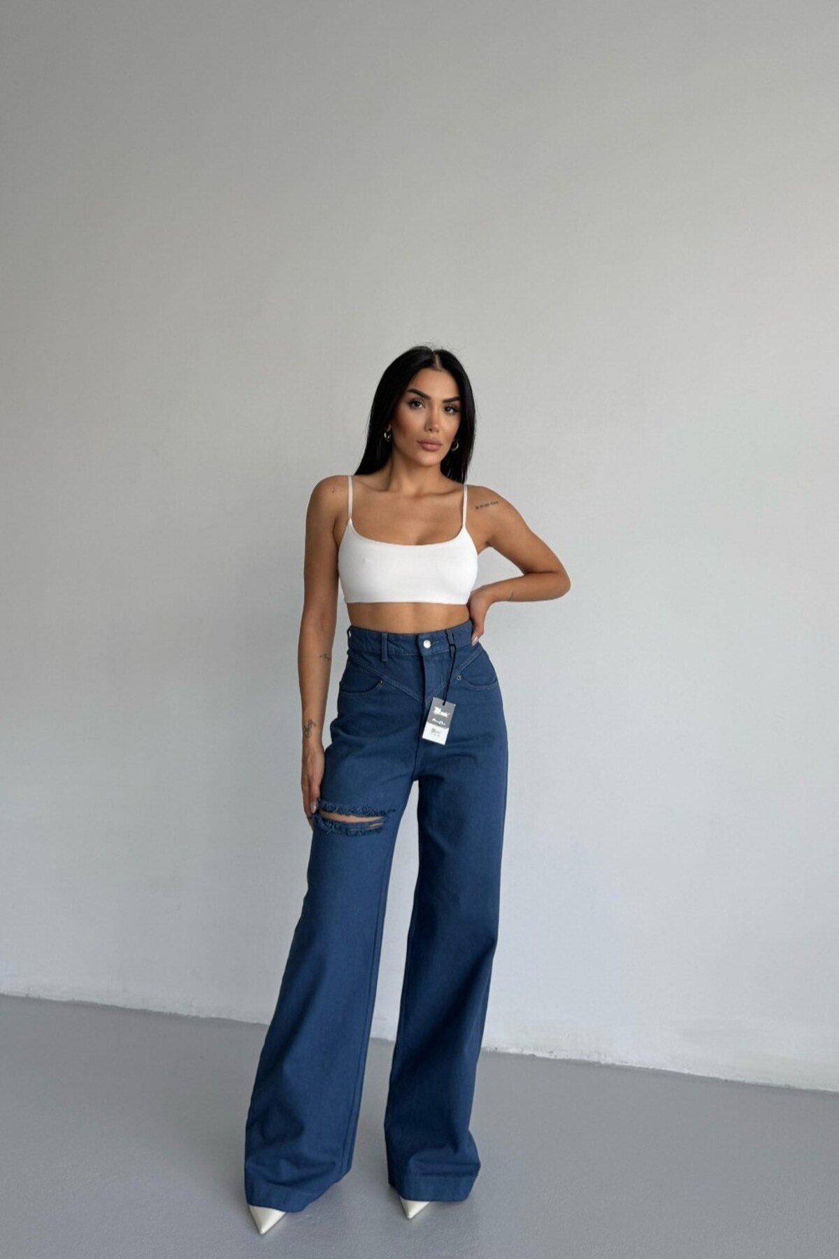 Yüksek Bel Asimetrik Kemerli Wide Leg Jean Pantolon