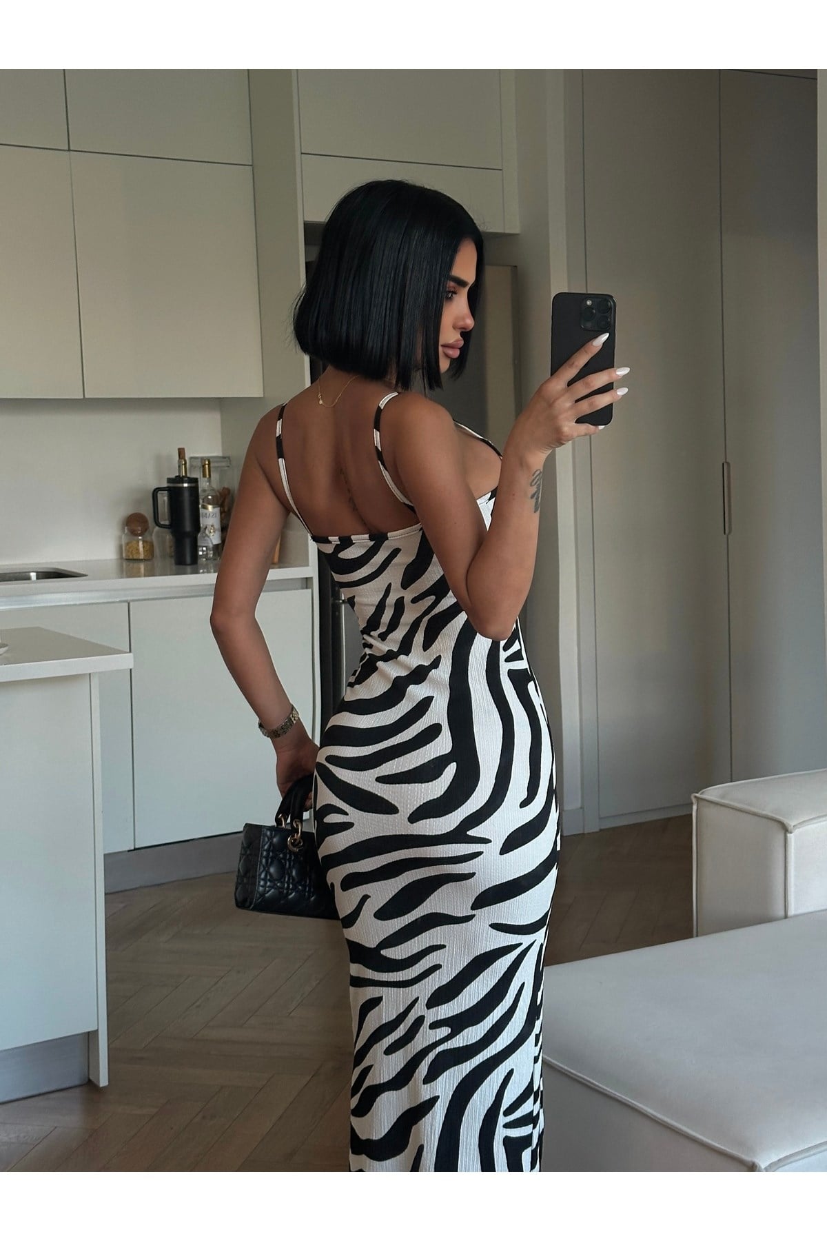 Zebra Desenli Askılı Yırtmaçlı Bürümcük Elbise