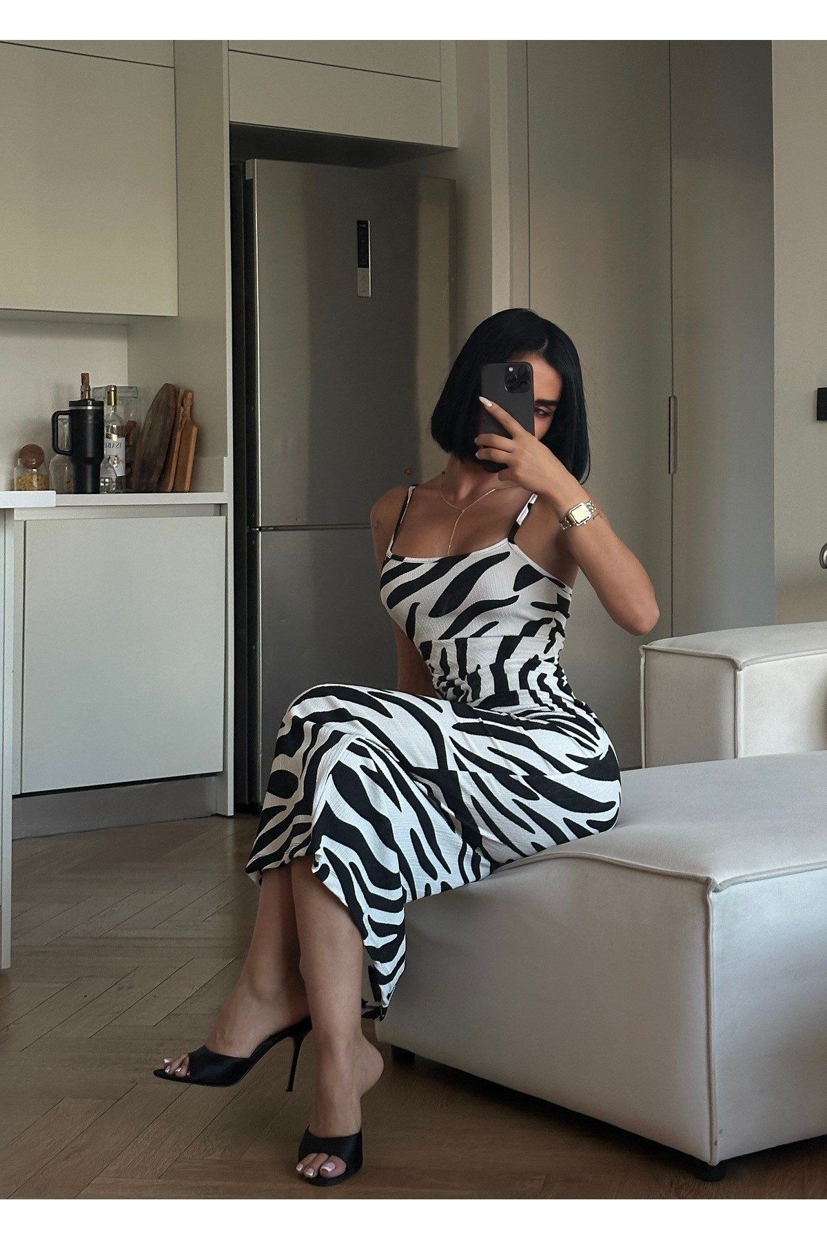 Zebra Desenli Askılı Yırtmaçlı Bürümcük Elbise