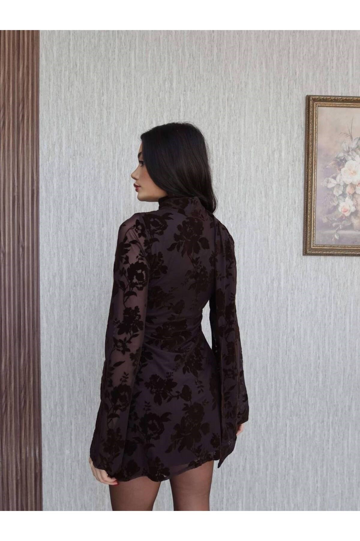 Zr Model Tül Detay Fularlı Elbise