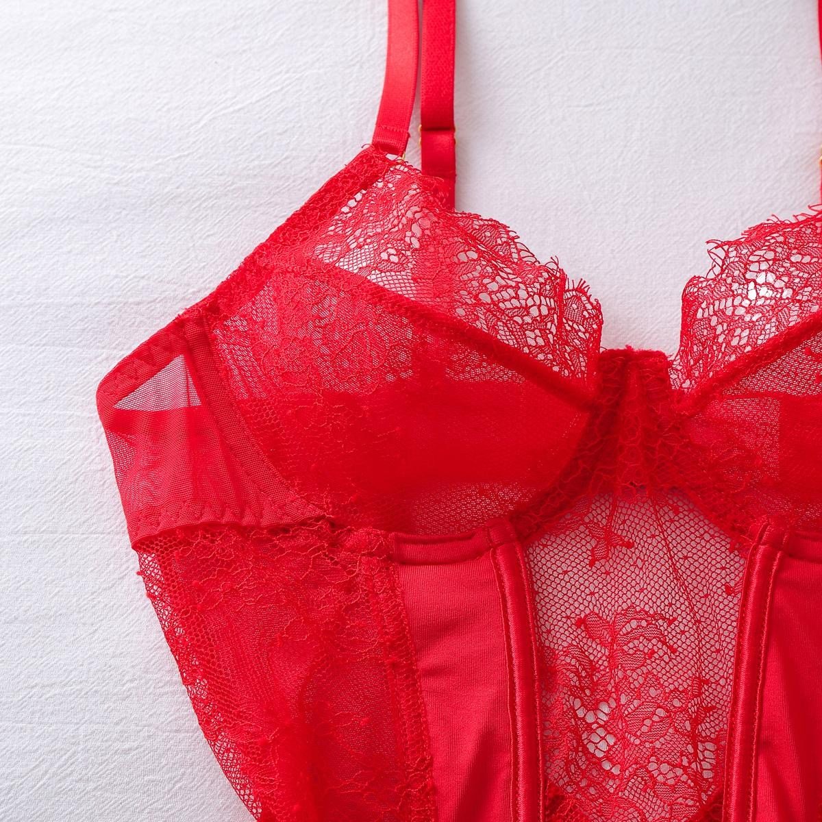Scarlet Lace - Balenli Kirpik Dantel Bustiyer Jartiyer Seti