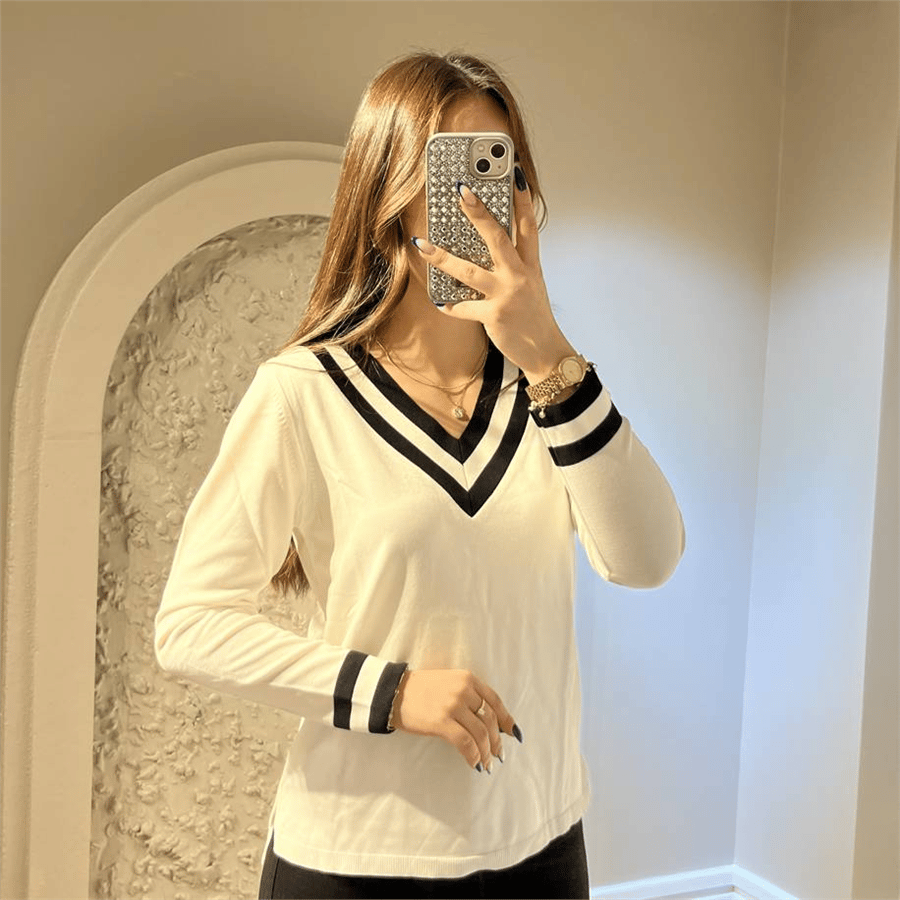 Yaka Detaylı Triko Bluz Beyaz