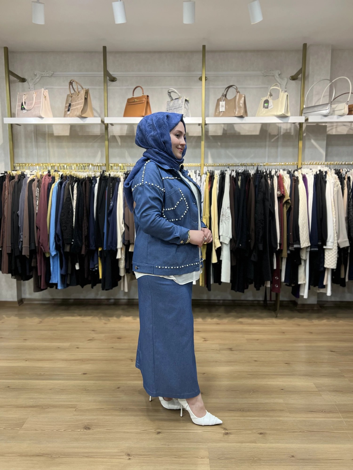 FATMA DANIŞMAN İncili Taşlı Etekli Takım