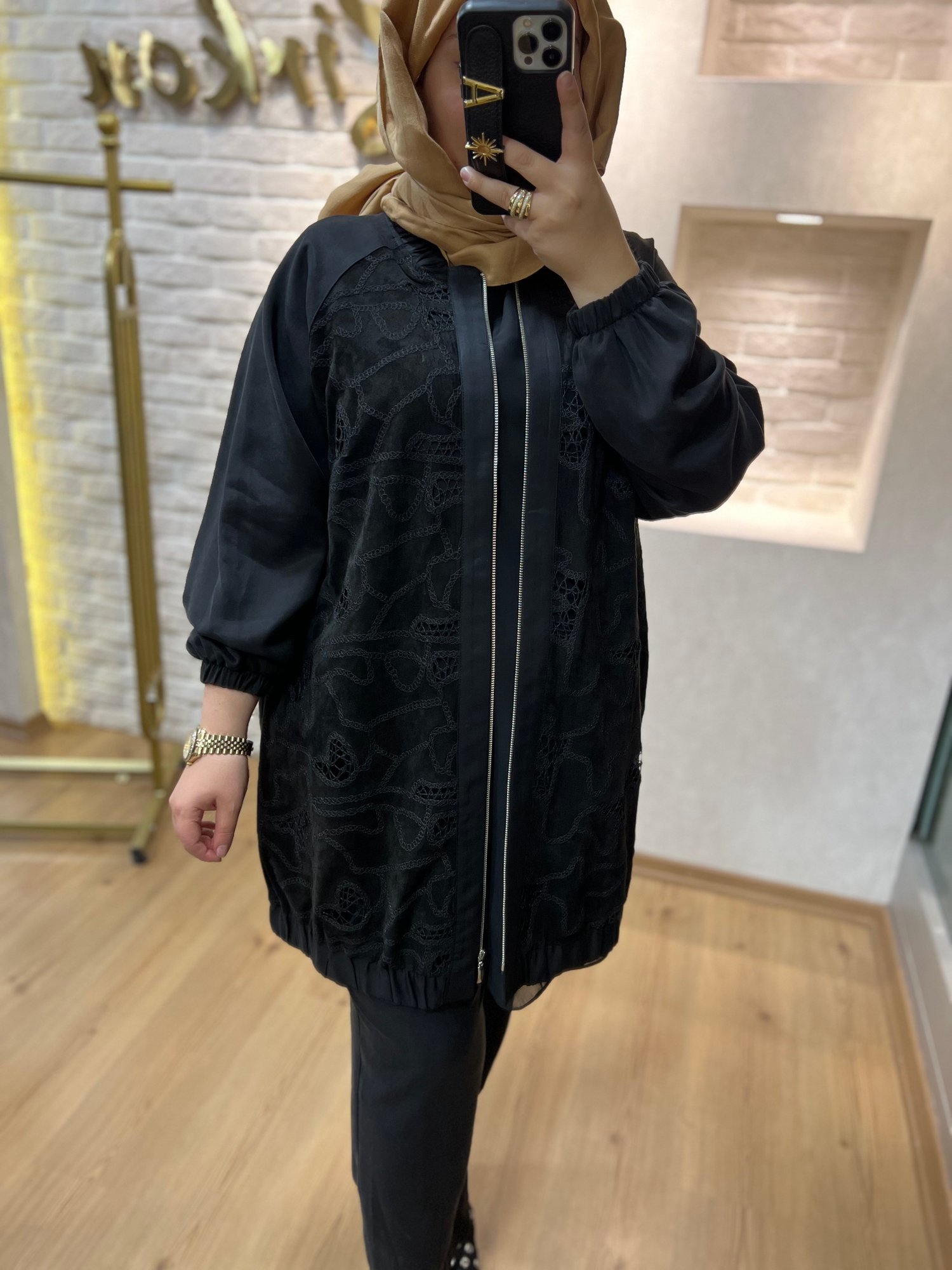 Fatma Danışman Nubuklu Bomber Takım