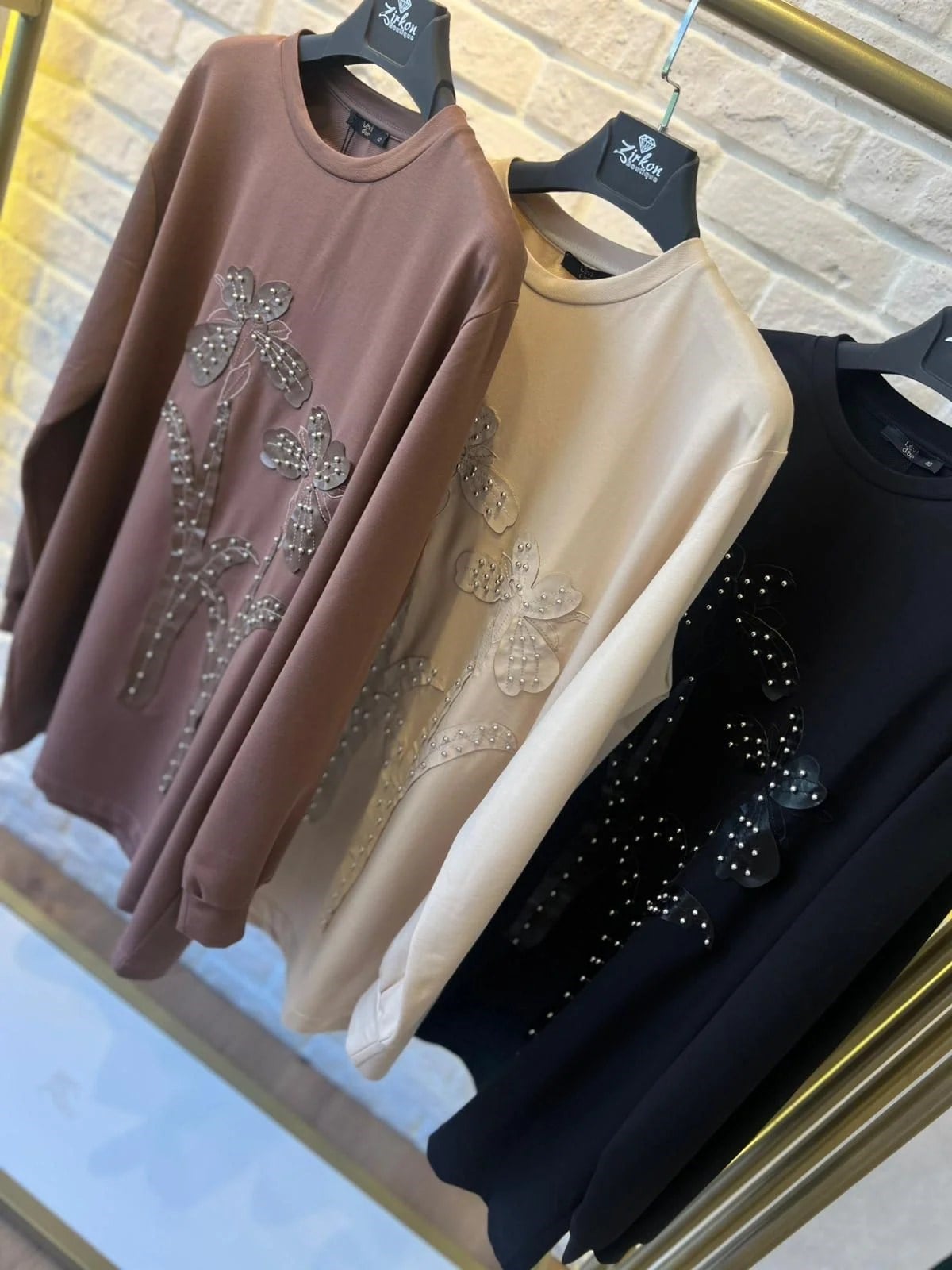 LEVİDOR DERİ NAKIŞLI ZIMBALI SWEAT
