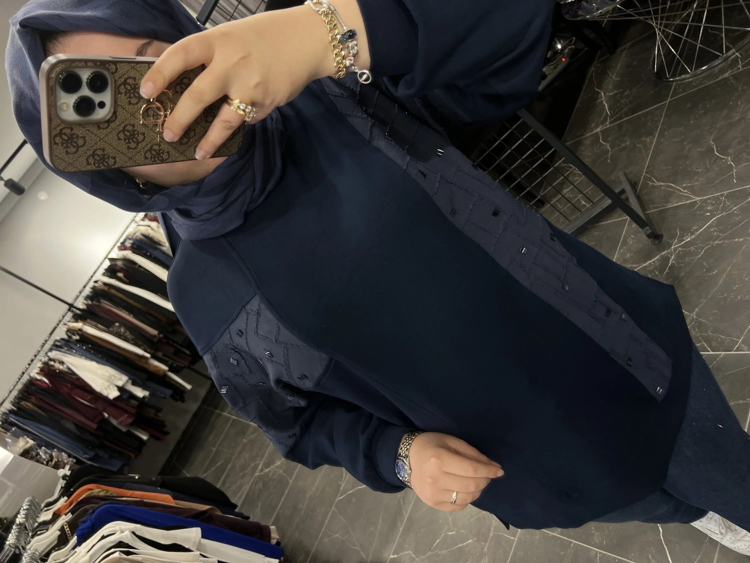Levidor Jakarlı Boncuk İşlemeli Sweat