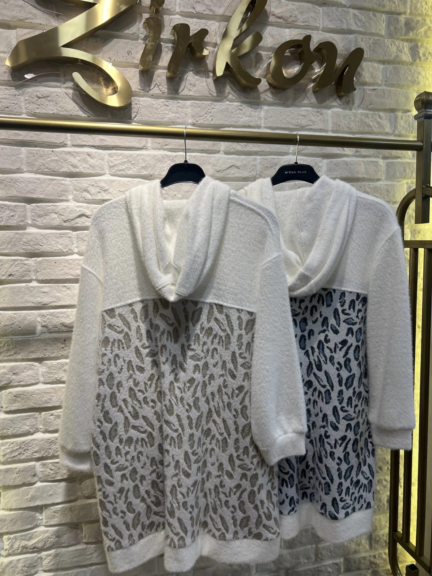 Solis Broşlu Leopar Angora Ceket