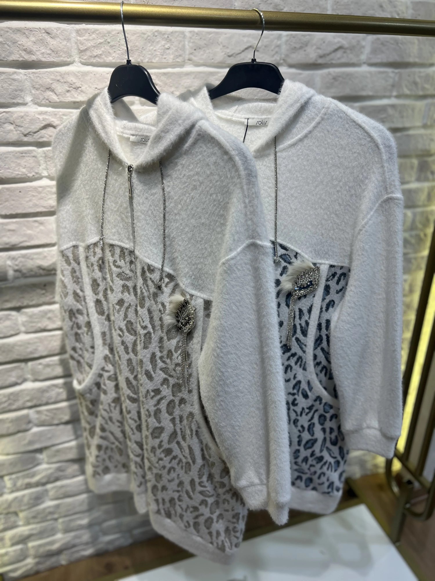 Solis Broşlu Leopar Angora Ceket