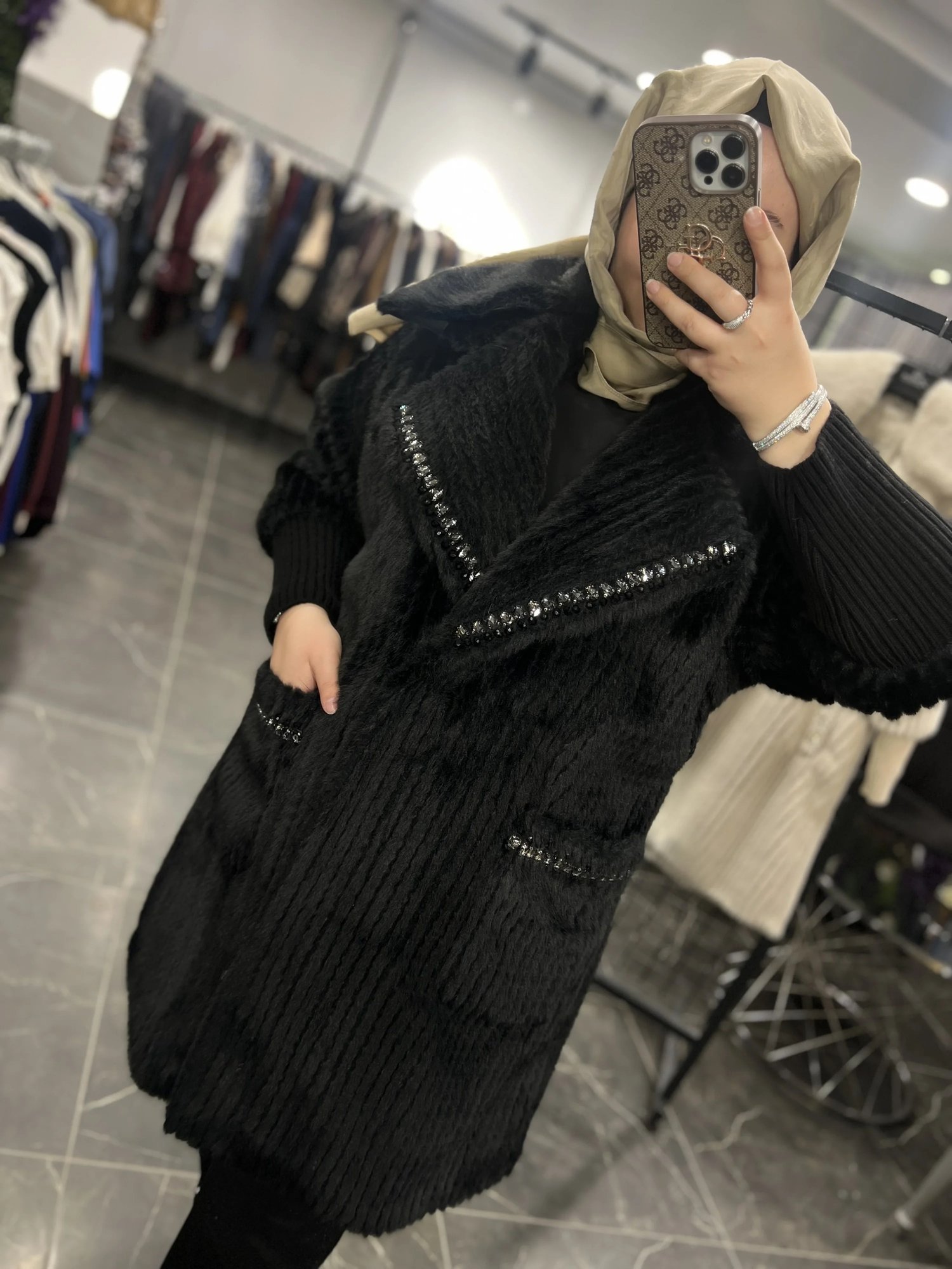Solis Taşlı Angora Kaban