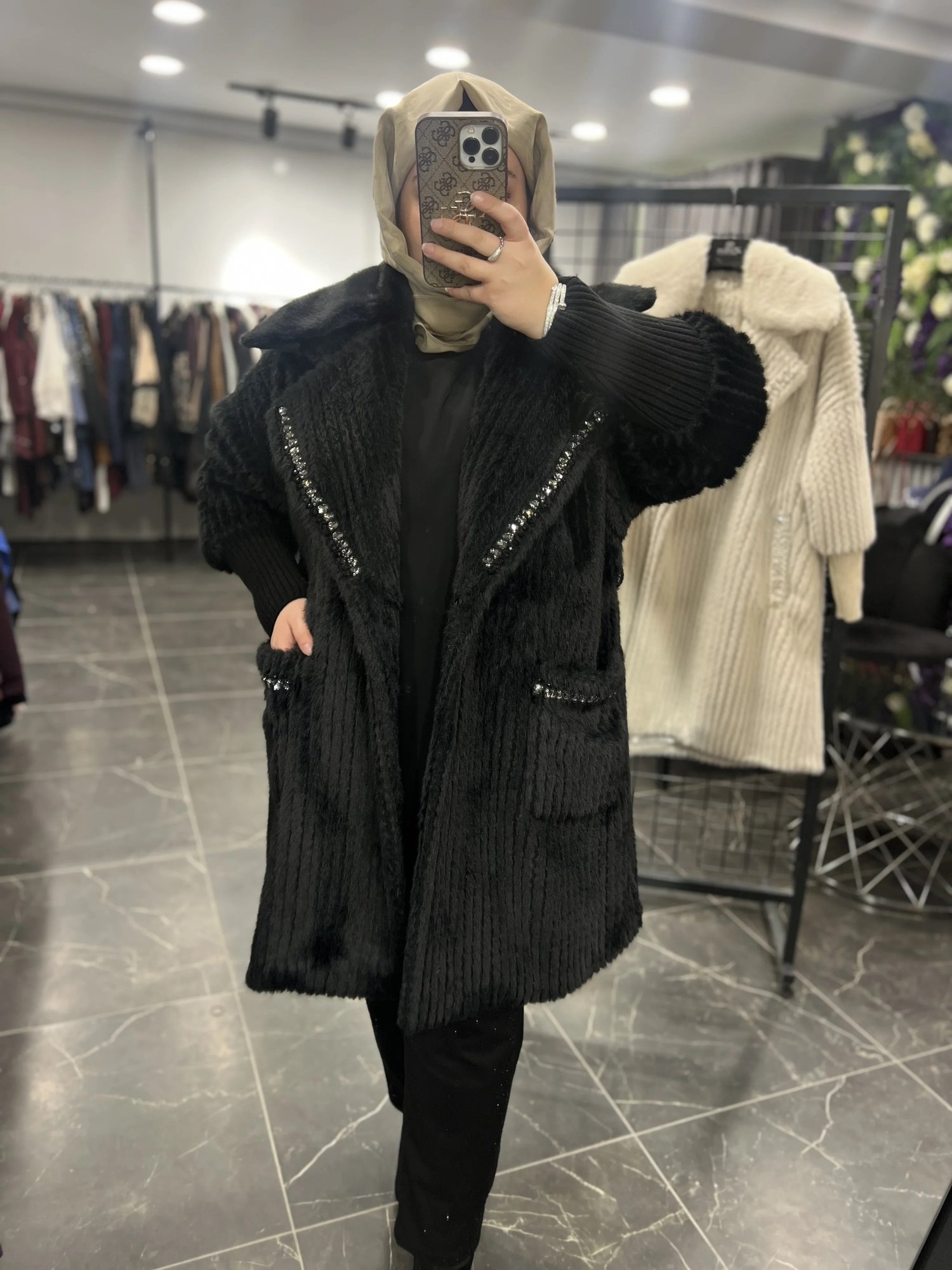 Solis Taşlı Angora Kaban