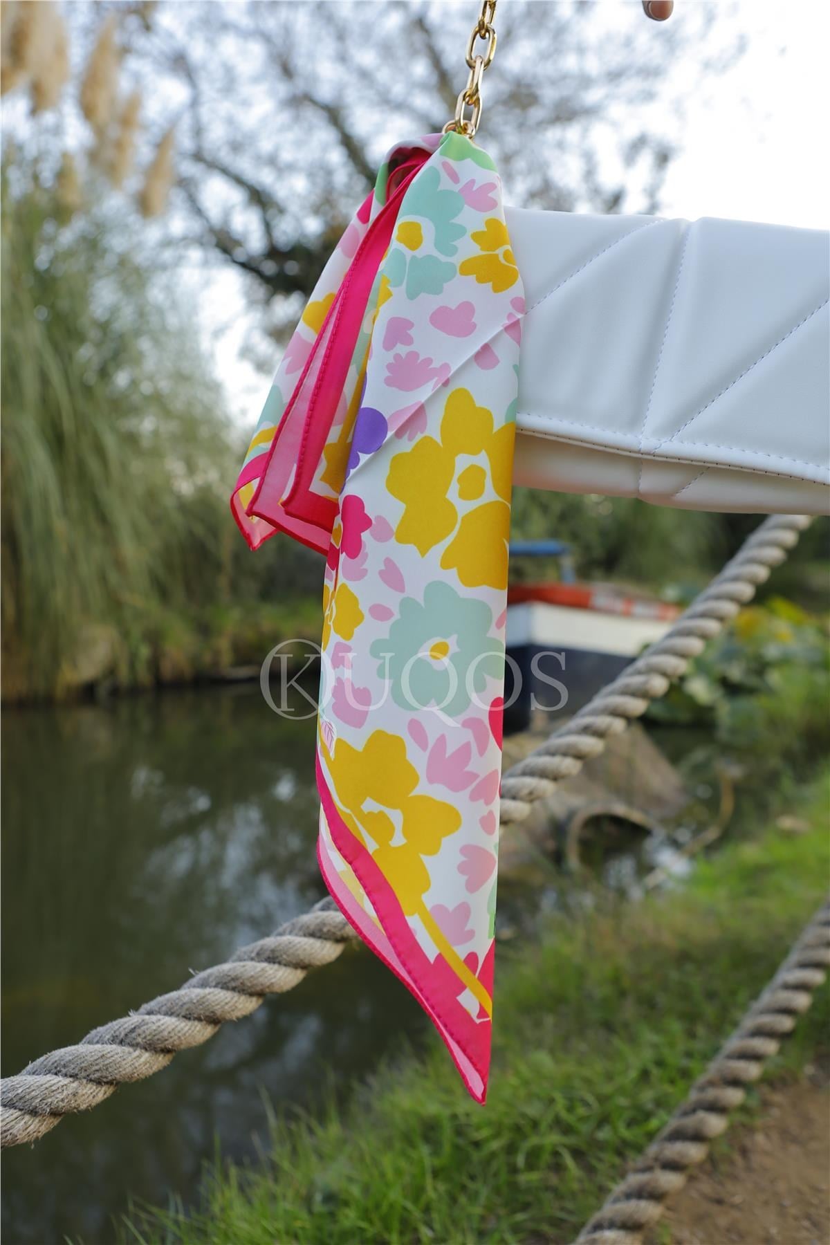 bloom-desenli-bandana-fusya-14688f.webp