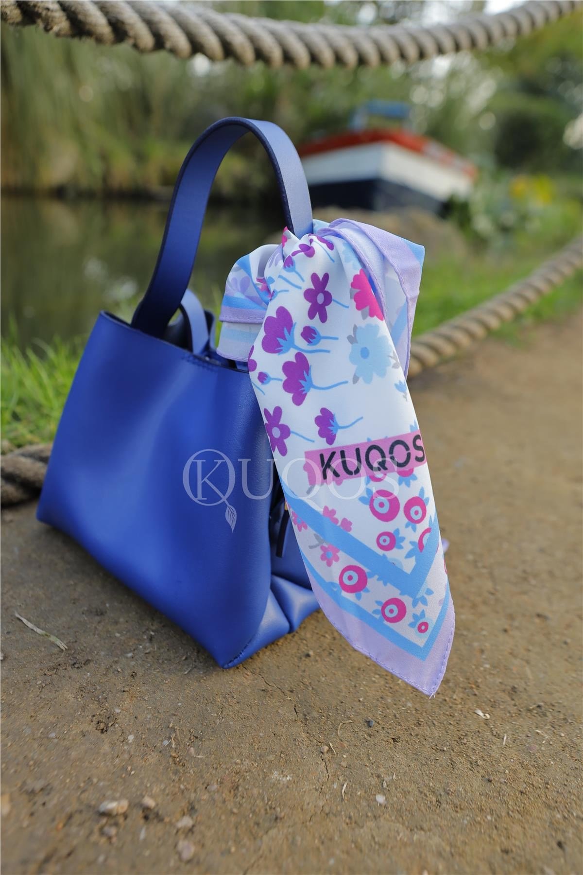 demeter-desenli-bandana-lila-a-4f51.webp
