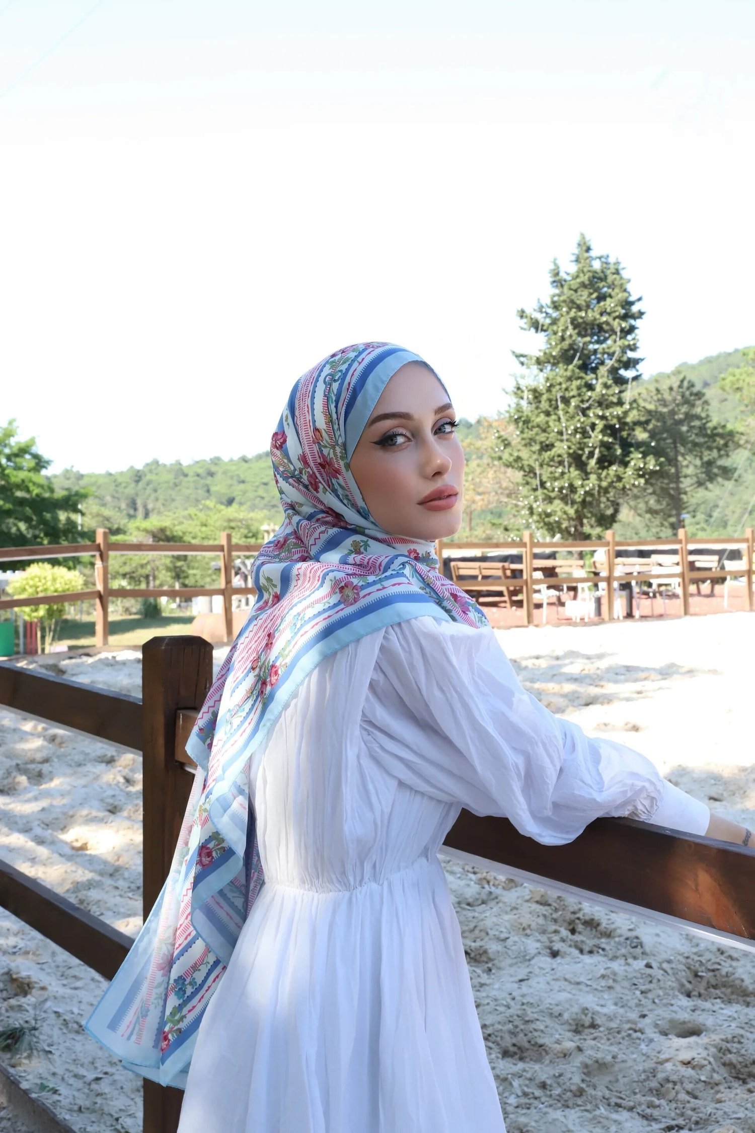 kuqos-monora-serisi-aqua-soft-sal-2-6ce4.jpg