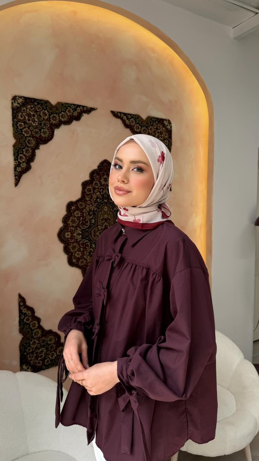 kuqos-safir-cicegi-paris-ipegi-kirmizi-003-4a.webp