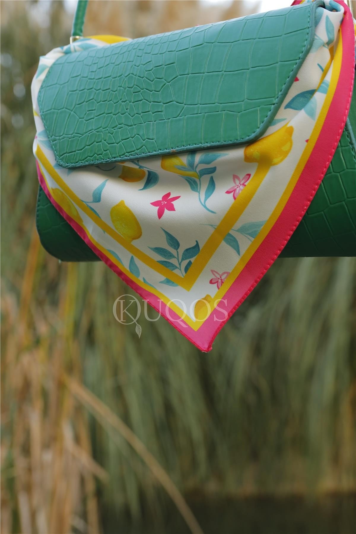 limon-desenli-bandana-fusya-7ff11e.webp