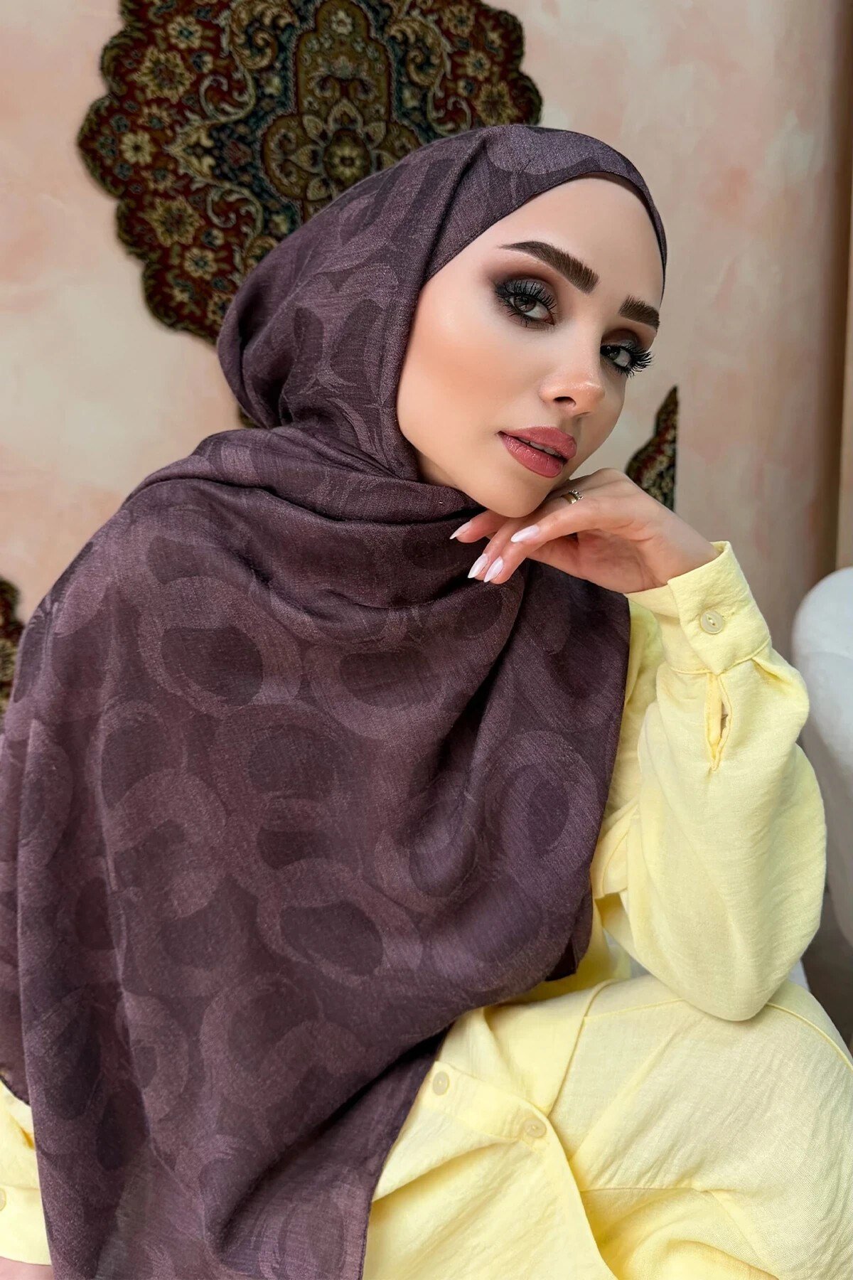 monogram-desenli-sedef-jakar-sal-d1-feb.jpg