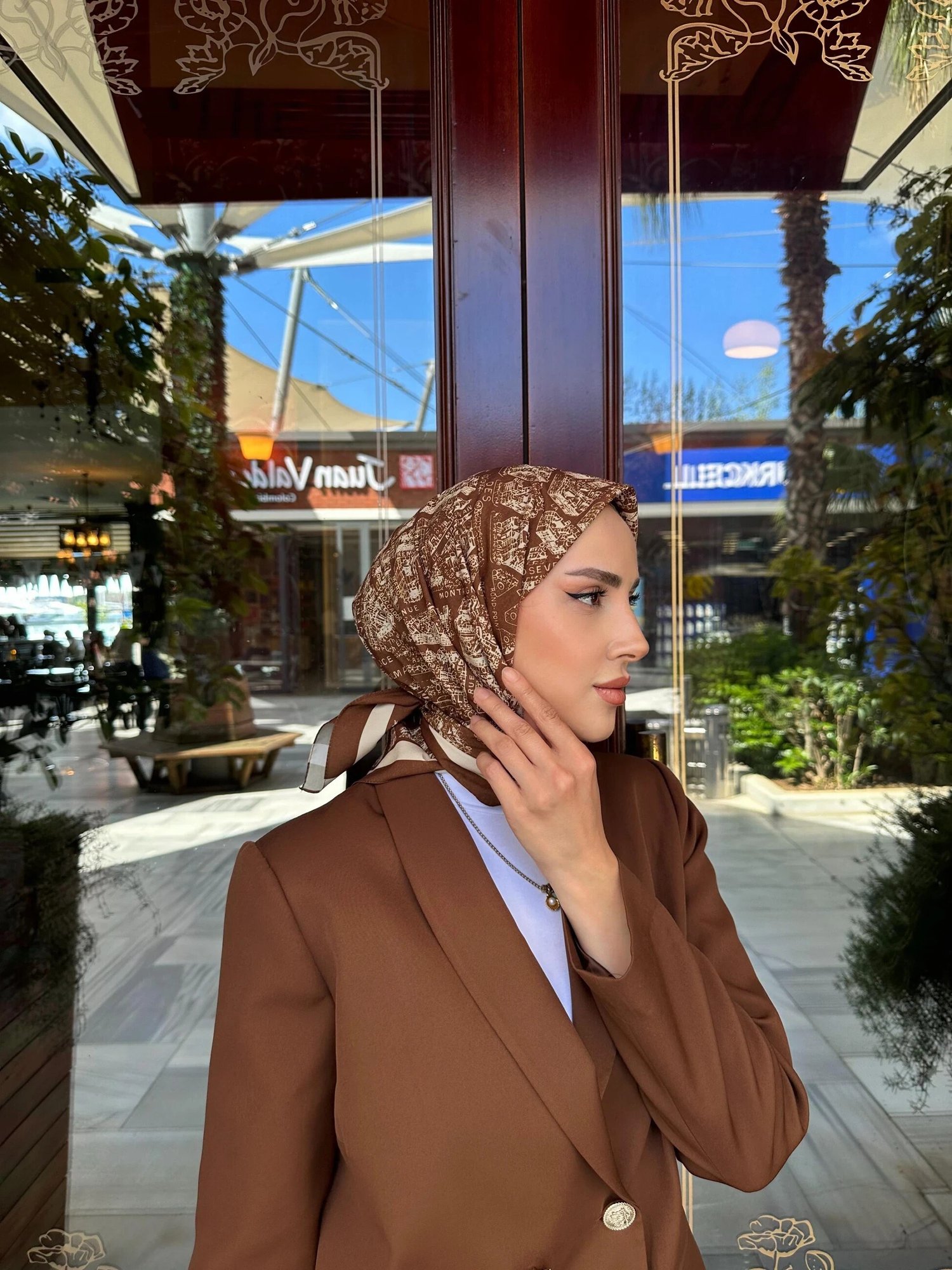 paris-desenli-esarp-kahve-9039-0.jpg