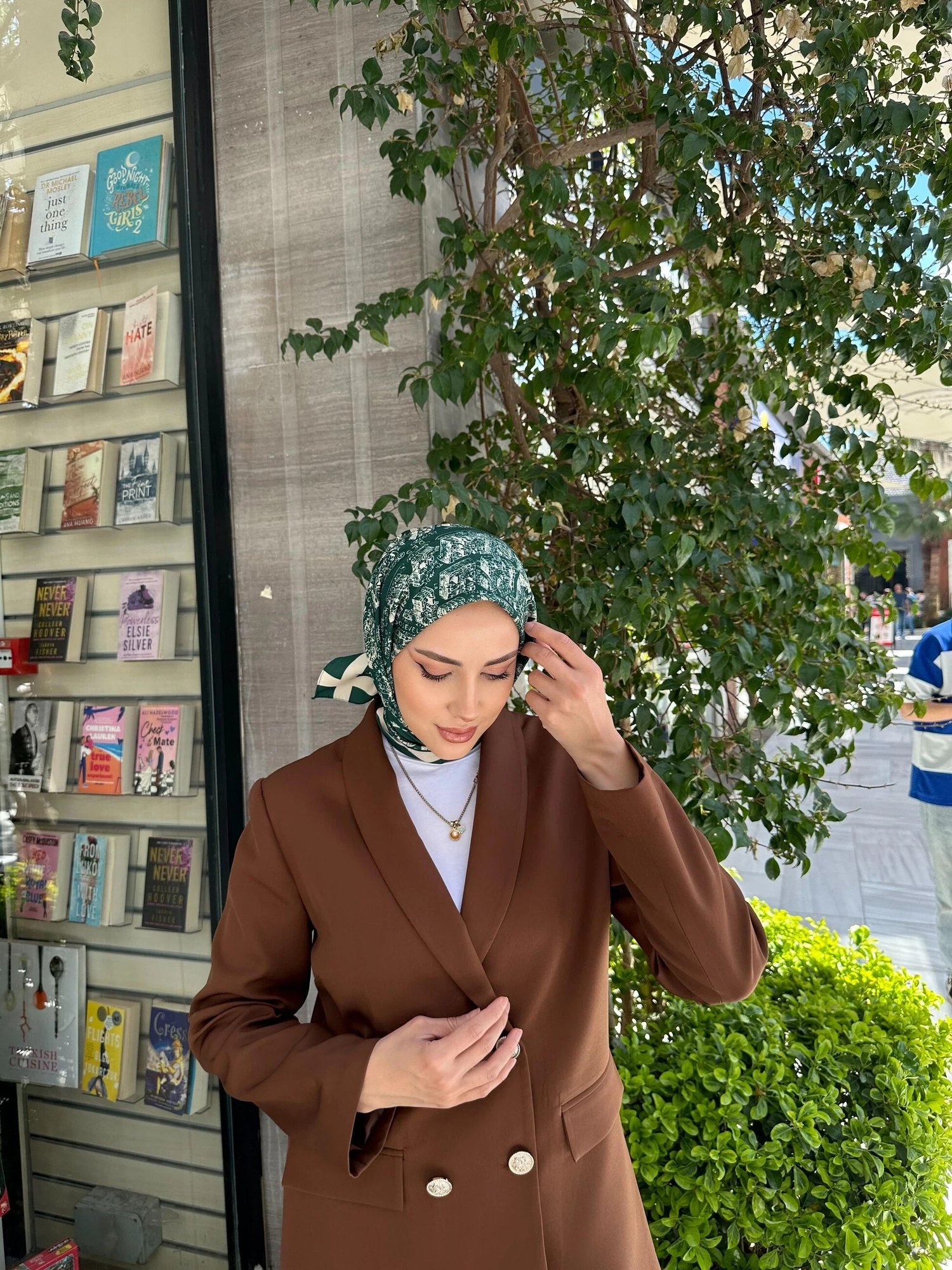 paris-desenli-esarp-zumrut-4d4b-9.jpg