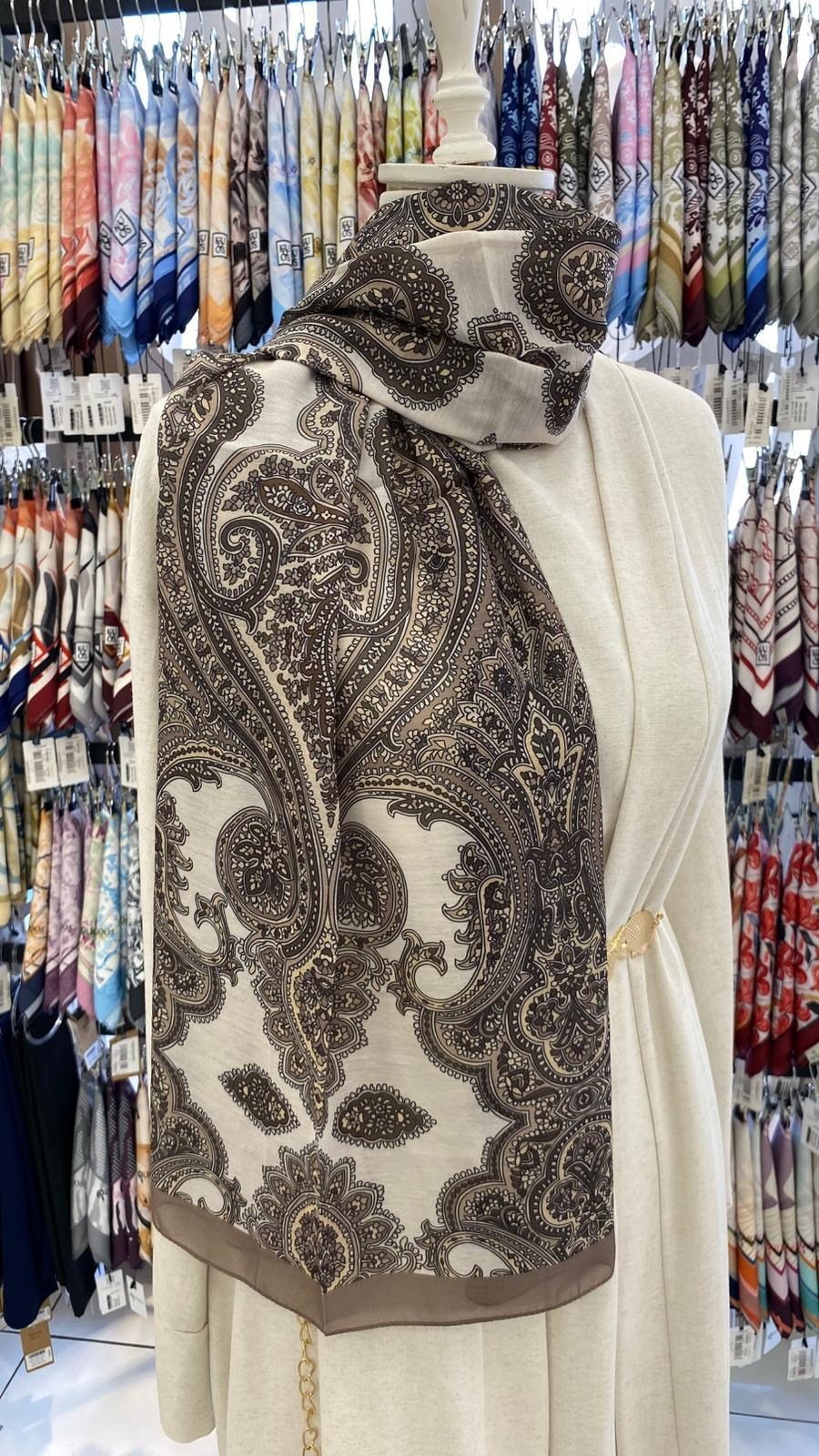 saray-deseni-sal-krem-d09-79.webp