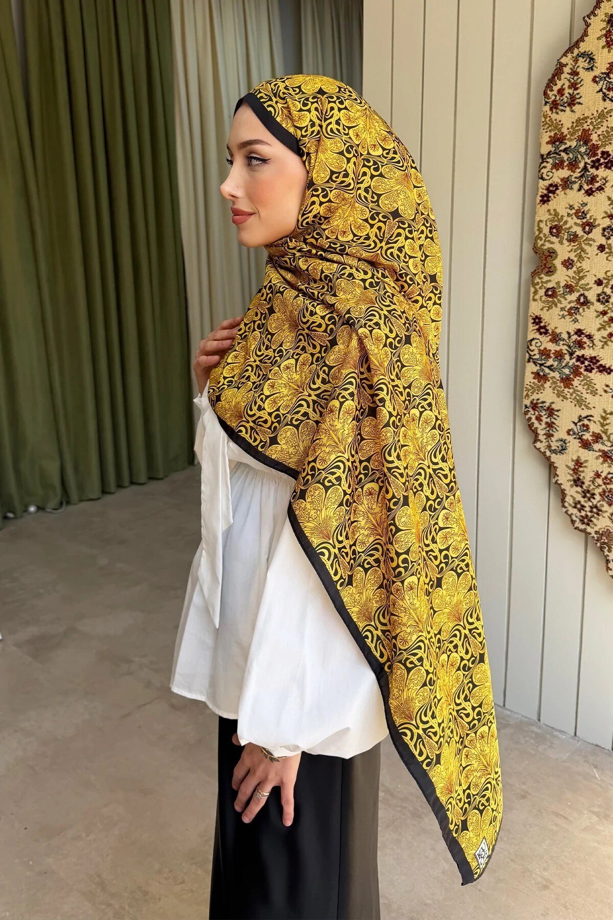 saray-desenli-aqua-soft-sal-kaymaz-tes-acd78b.jpg