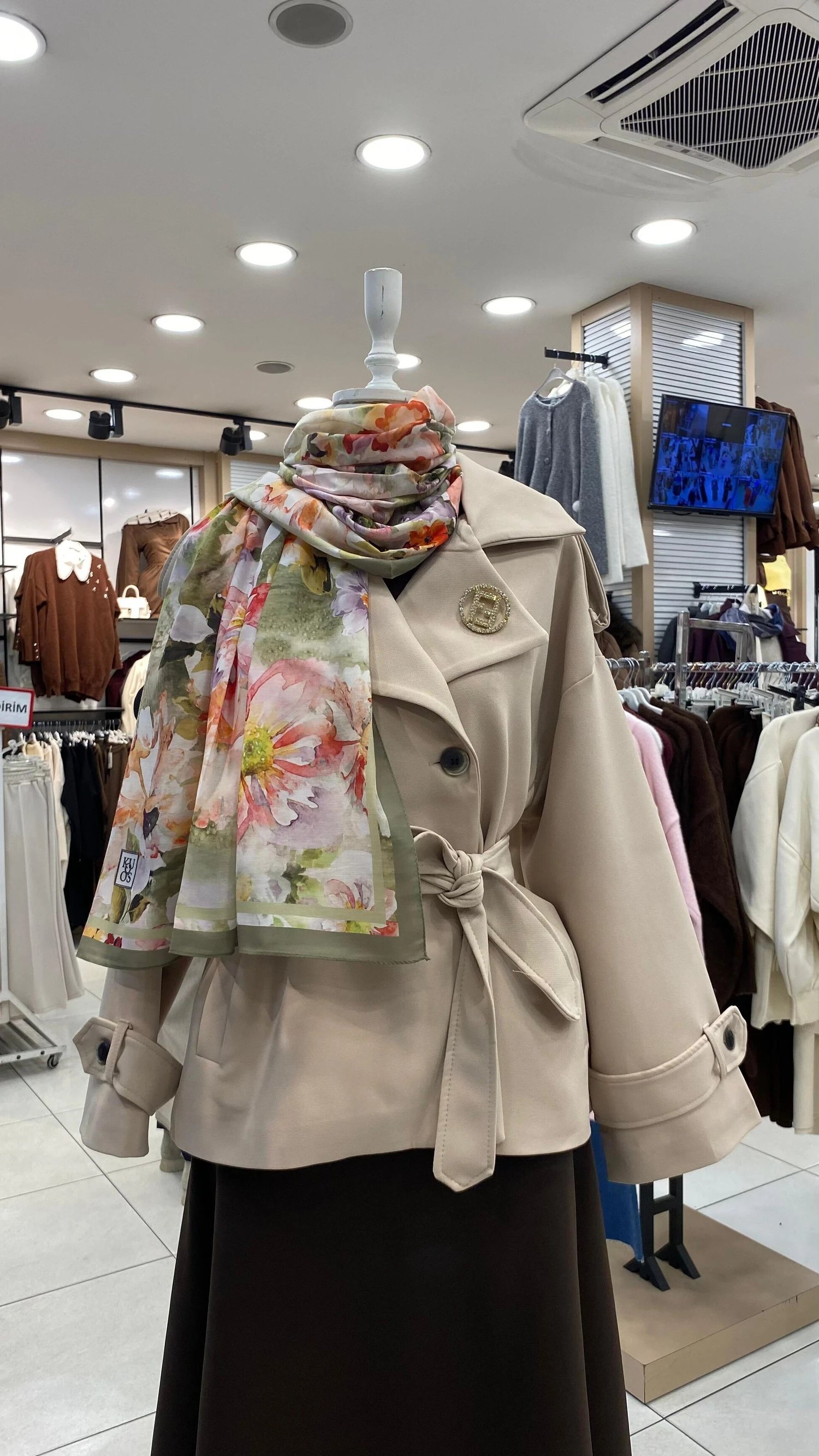 soft-cicek-desenli-sal-mint-2a5678.jpg